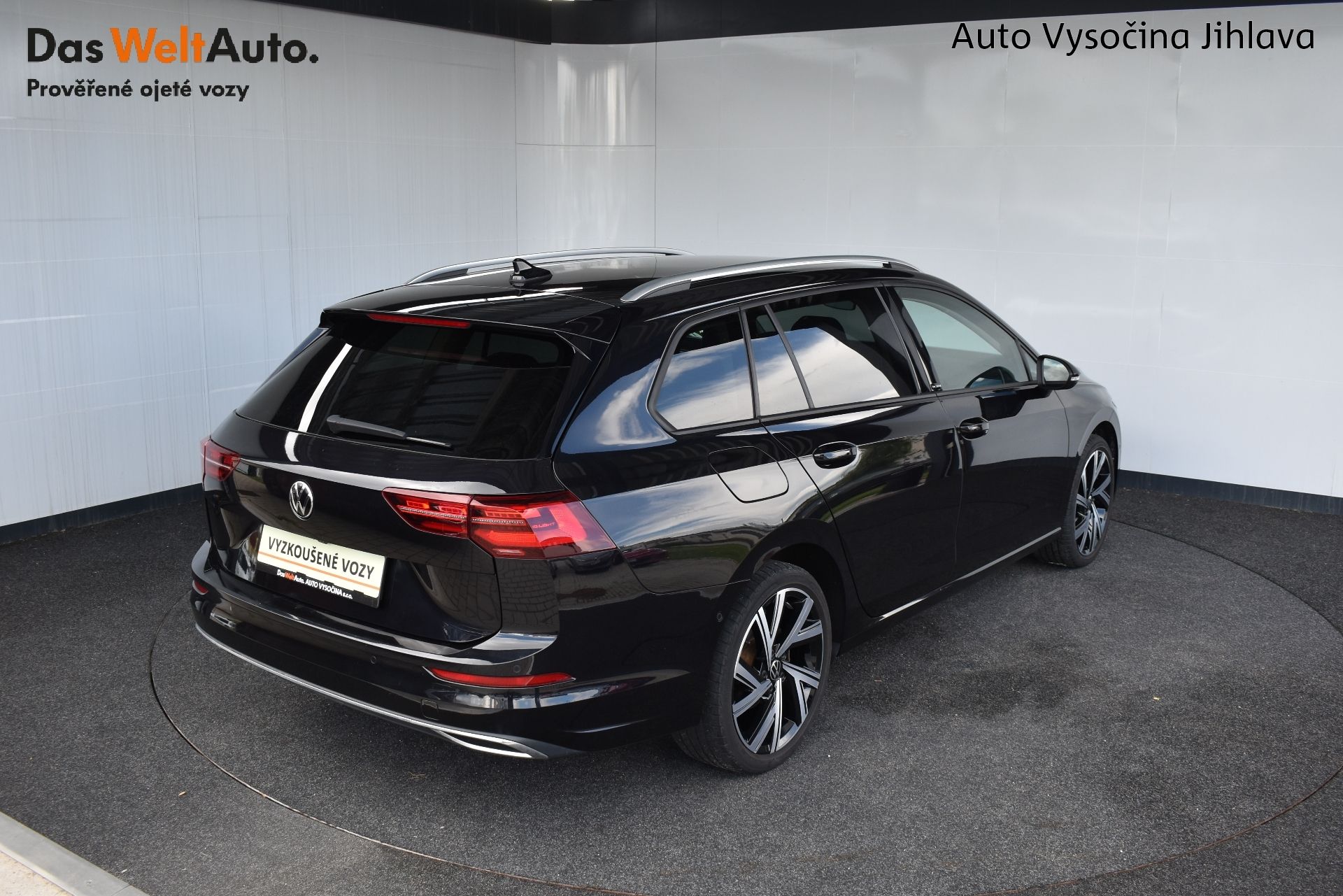Volkswagen Golf Variant, 1.5TSI 110kW Webasto,Matrix - fotka 2