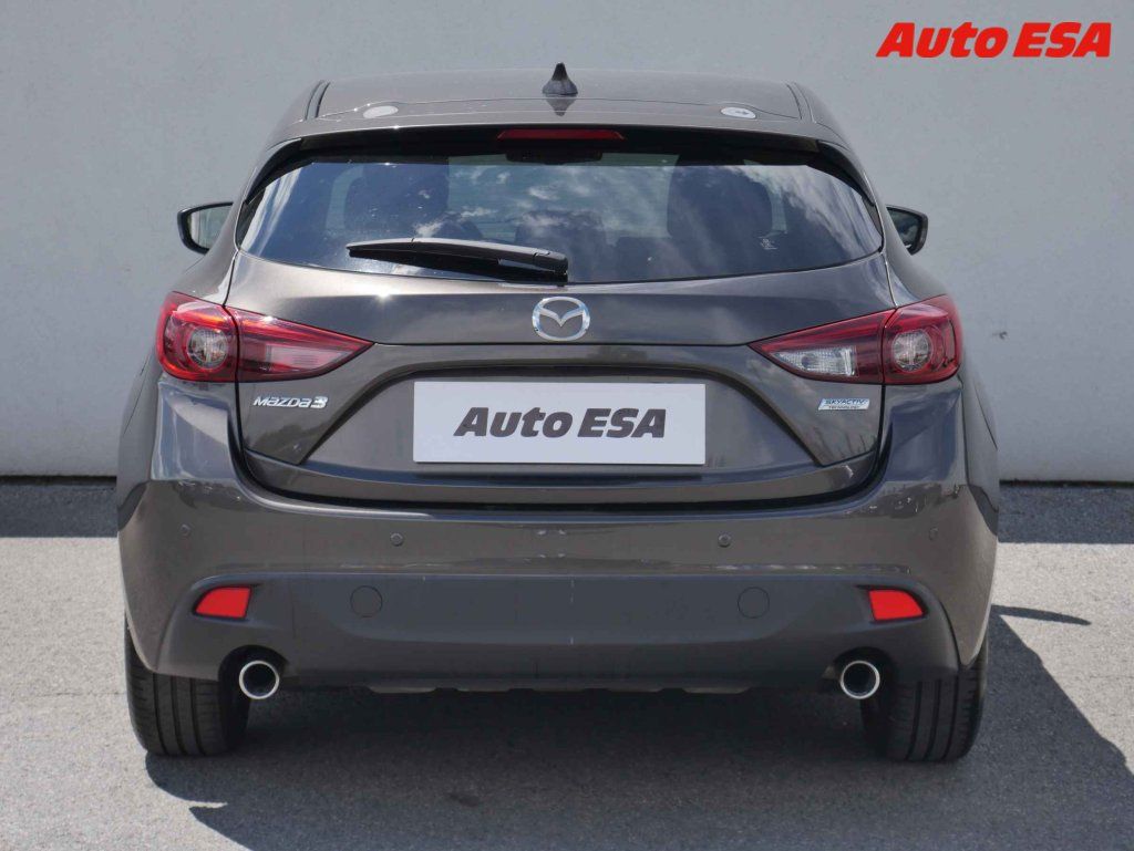 Mazda 3, 2.0i - fotka 5