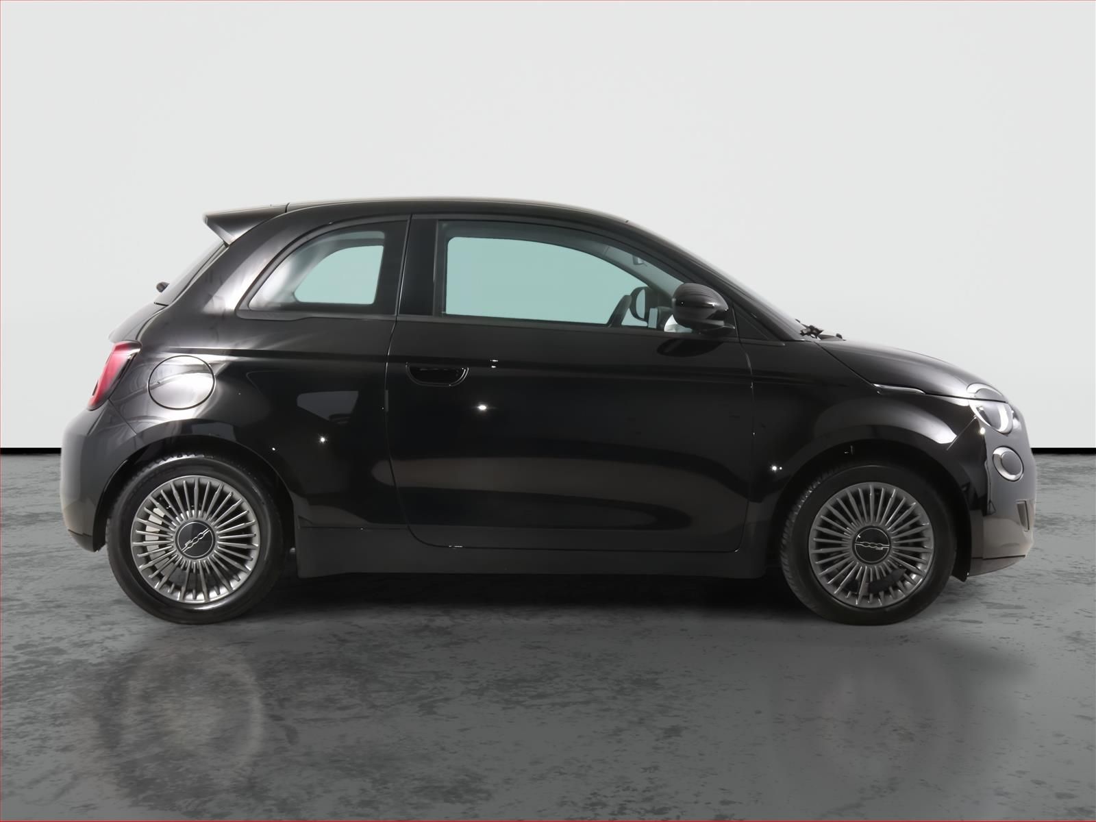 Fiat 500E, 42 kWh, SoH 93%, Automat - fotka 6