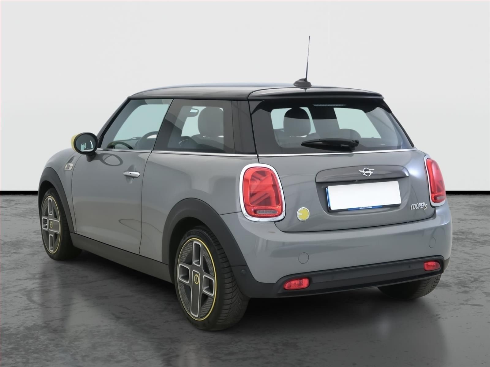 Mini, Cooper SE 32 kWh, SoH 96% - fotka 4