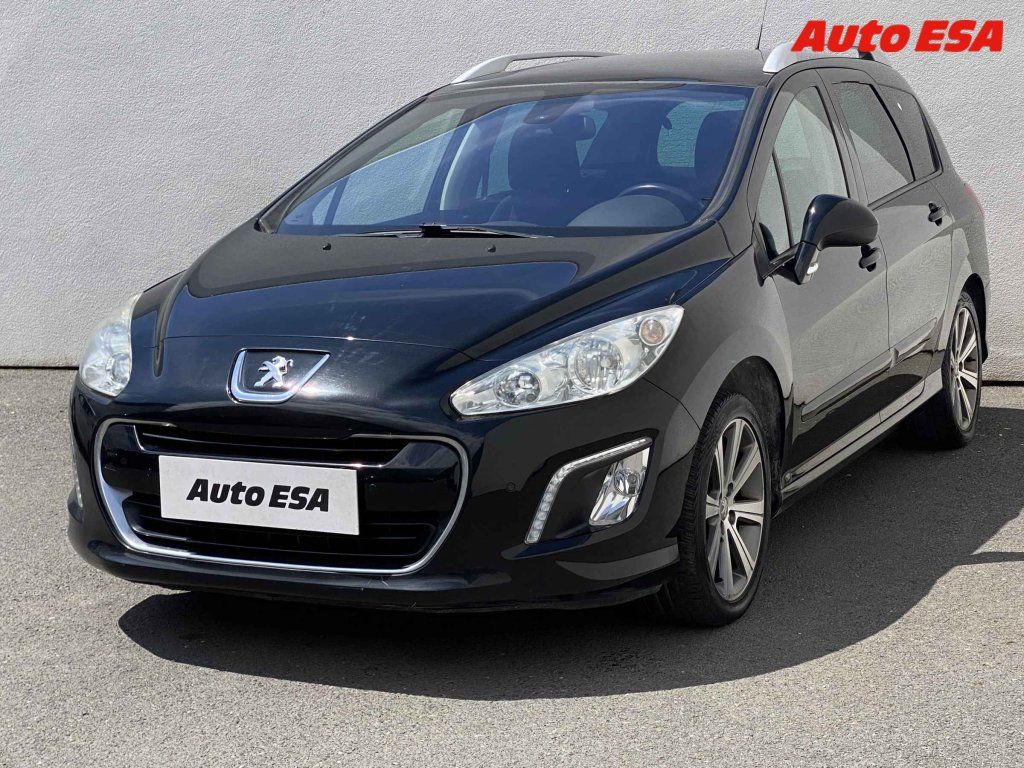 Peugeot 308, 1.6 i,+ kola - fotka 3