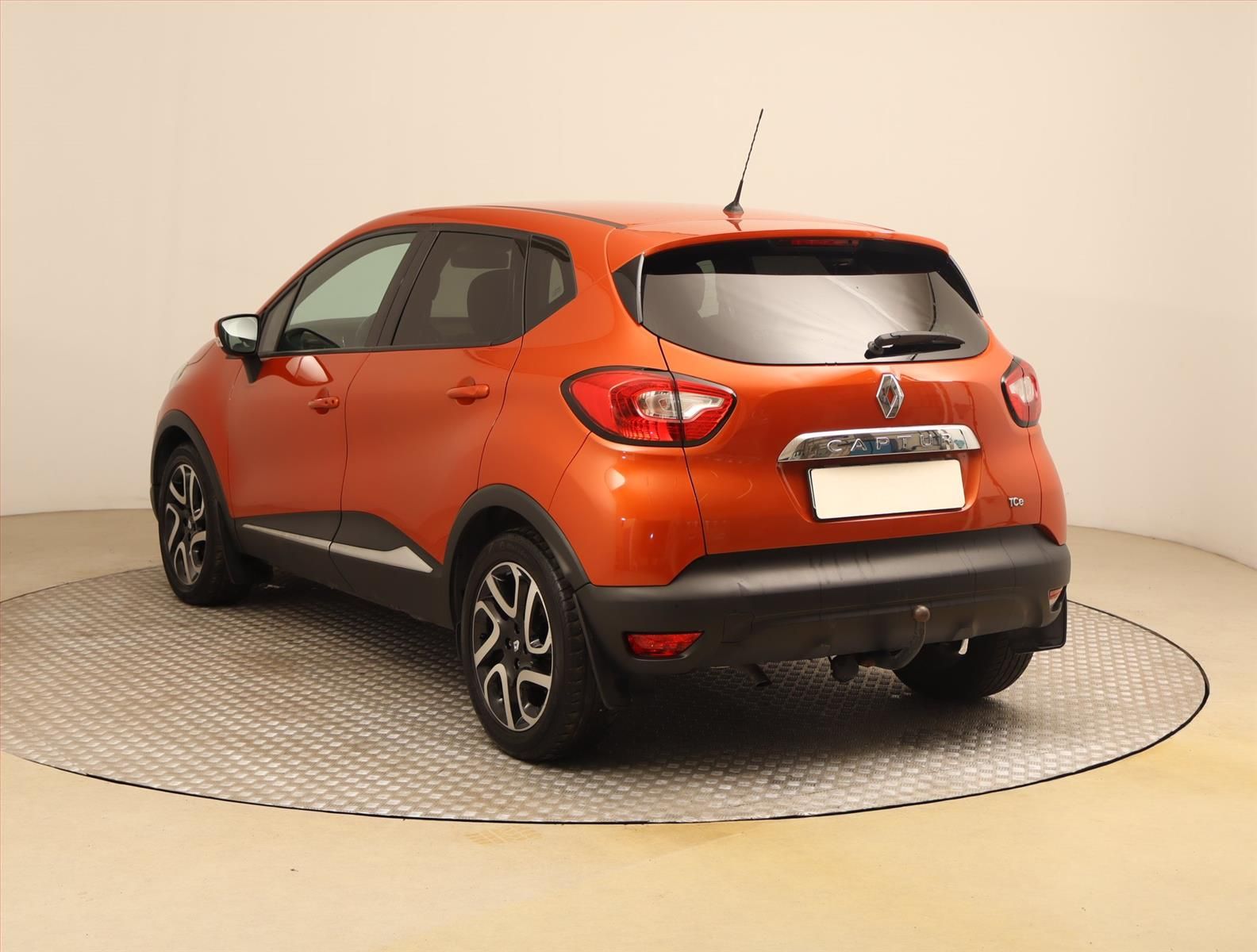 Renault Captur, 0.9 TCe, Navi - fotka 4