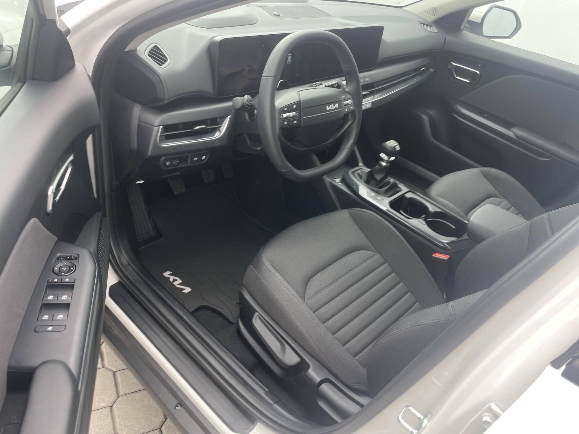 Kia K4, EXCLUSIVE 1,0 T-GDi - fotka 5