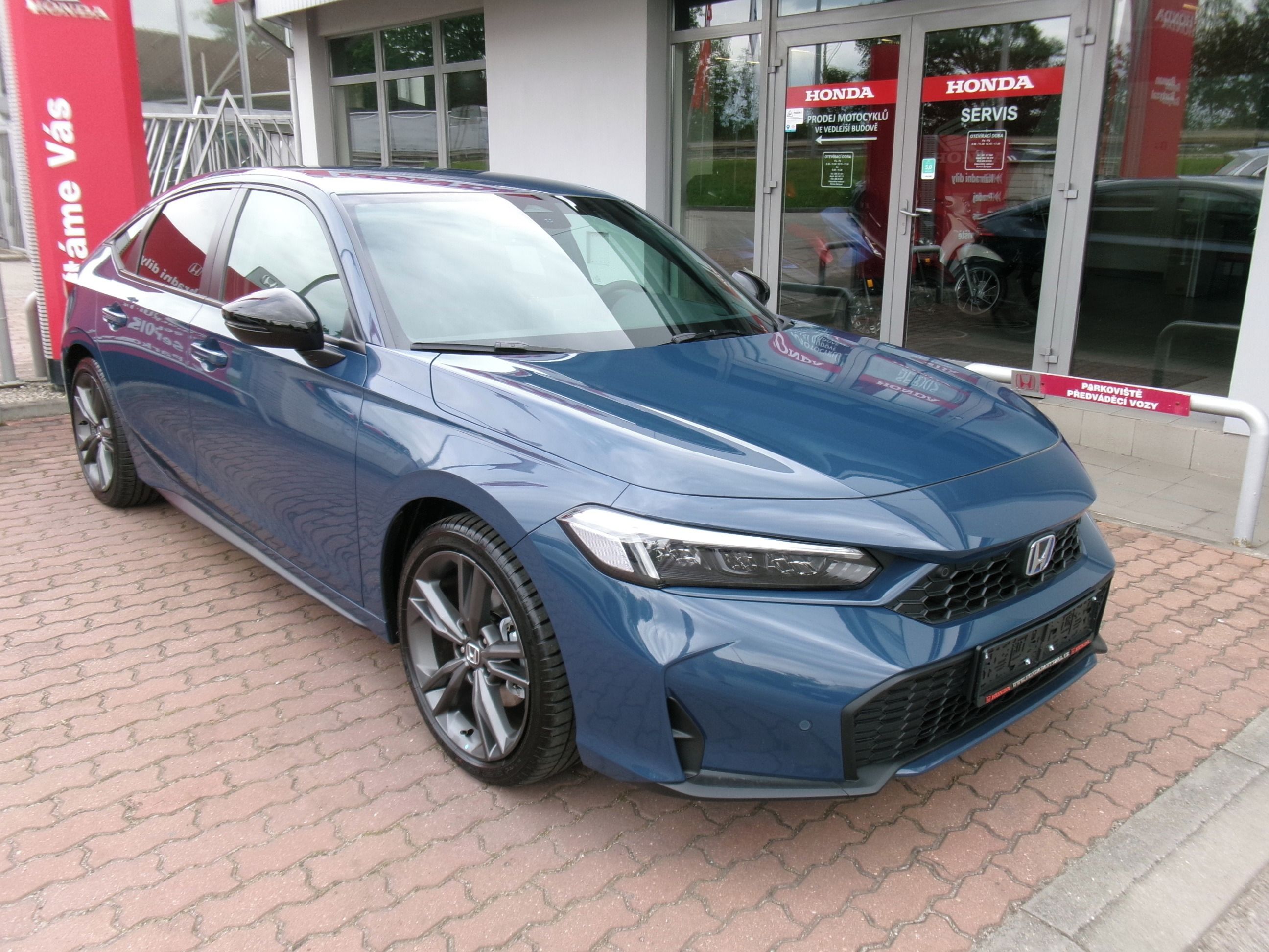 Honda Civic, 2.0e:HEV SPORT PLUS 2026 - fotka 5