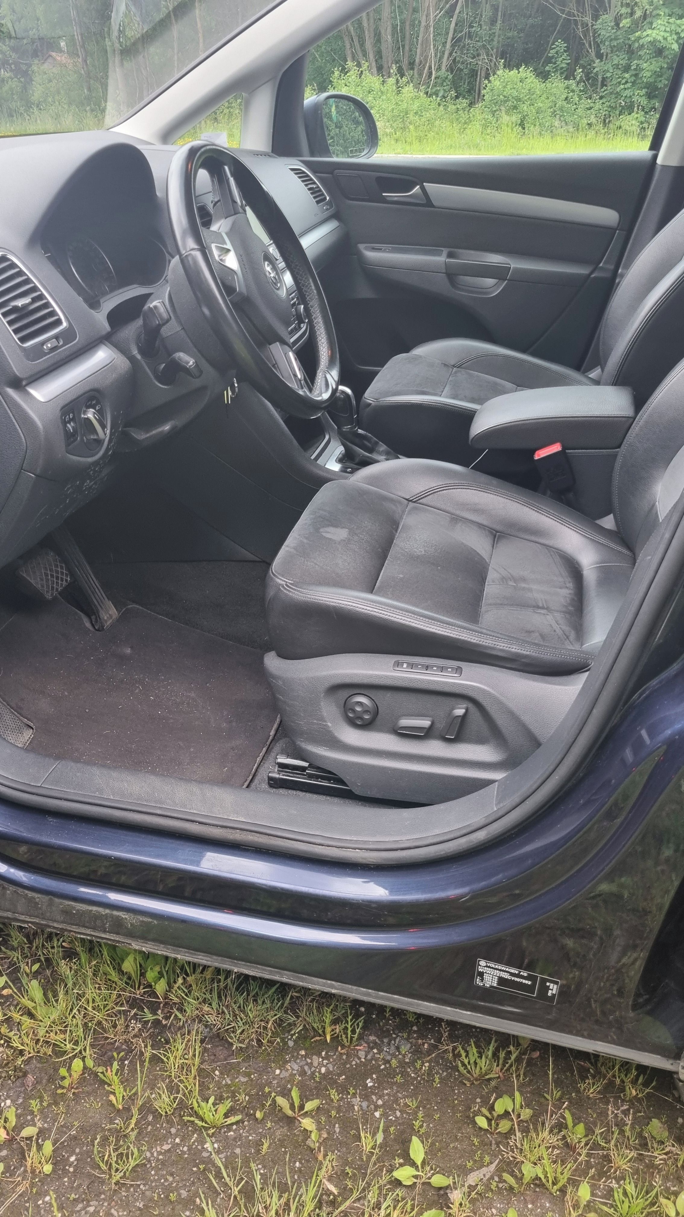 Volkswagen Sharan, 2.0 TDi DSG 135 Kwh - fotka 6