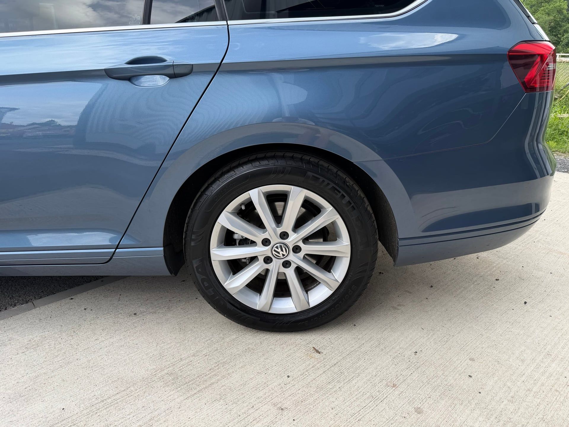Volkswagen Passat, Combi/2.0TDI/DSG/Highline - fotka 5
