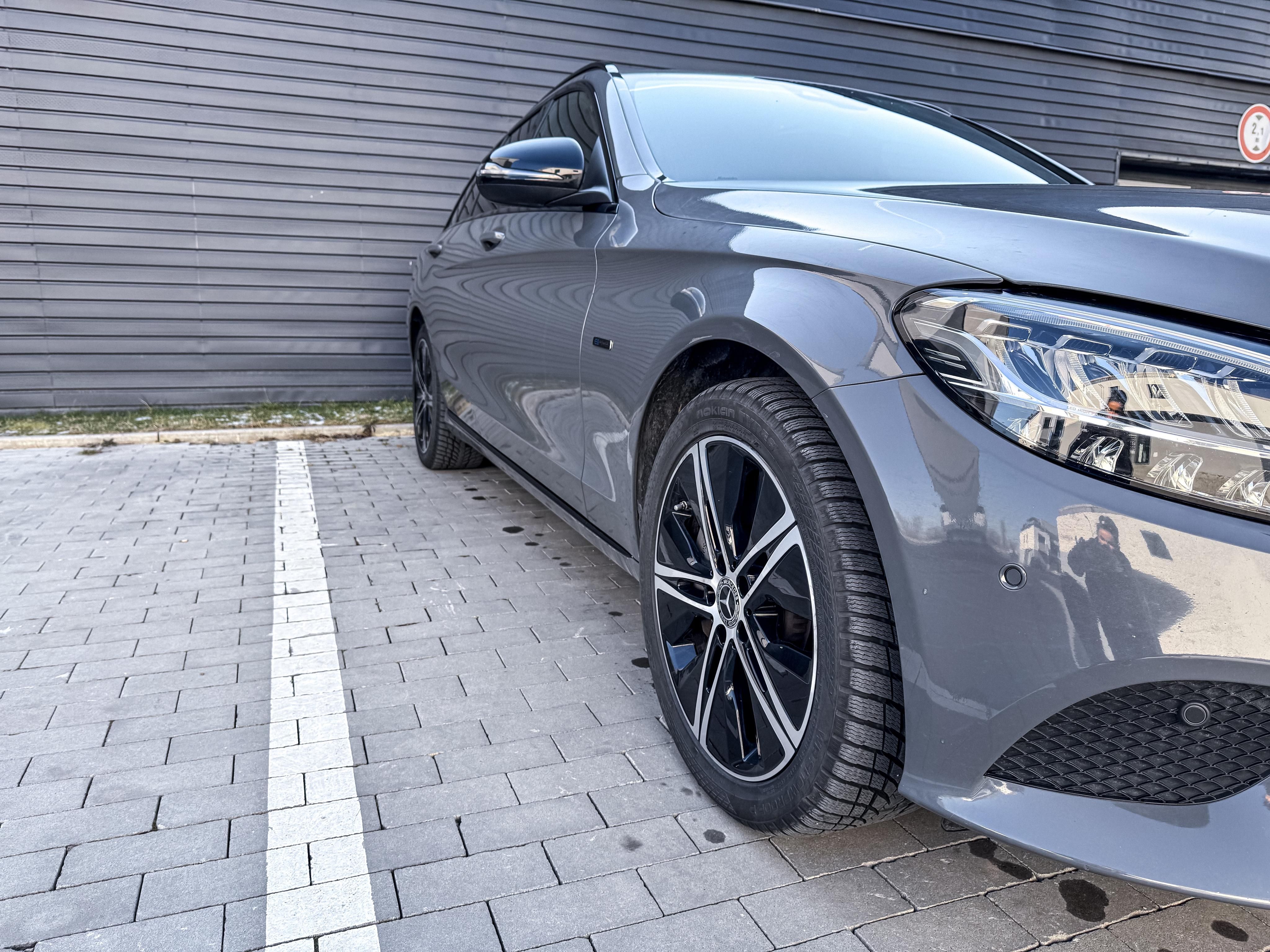 Mercedes-Benz Třídy C, Mercedes Benz C300e - fotka 6
