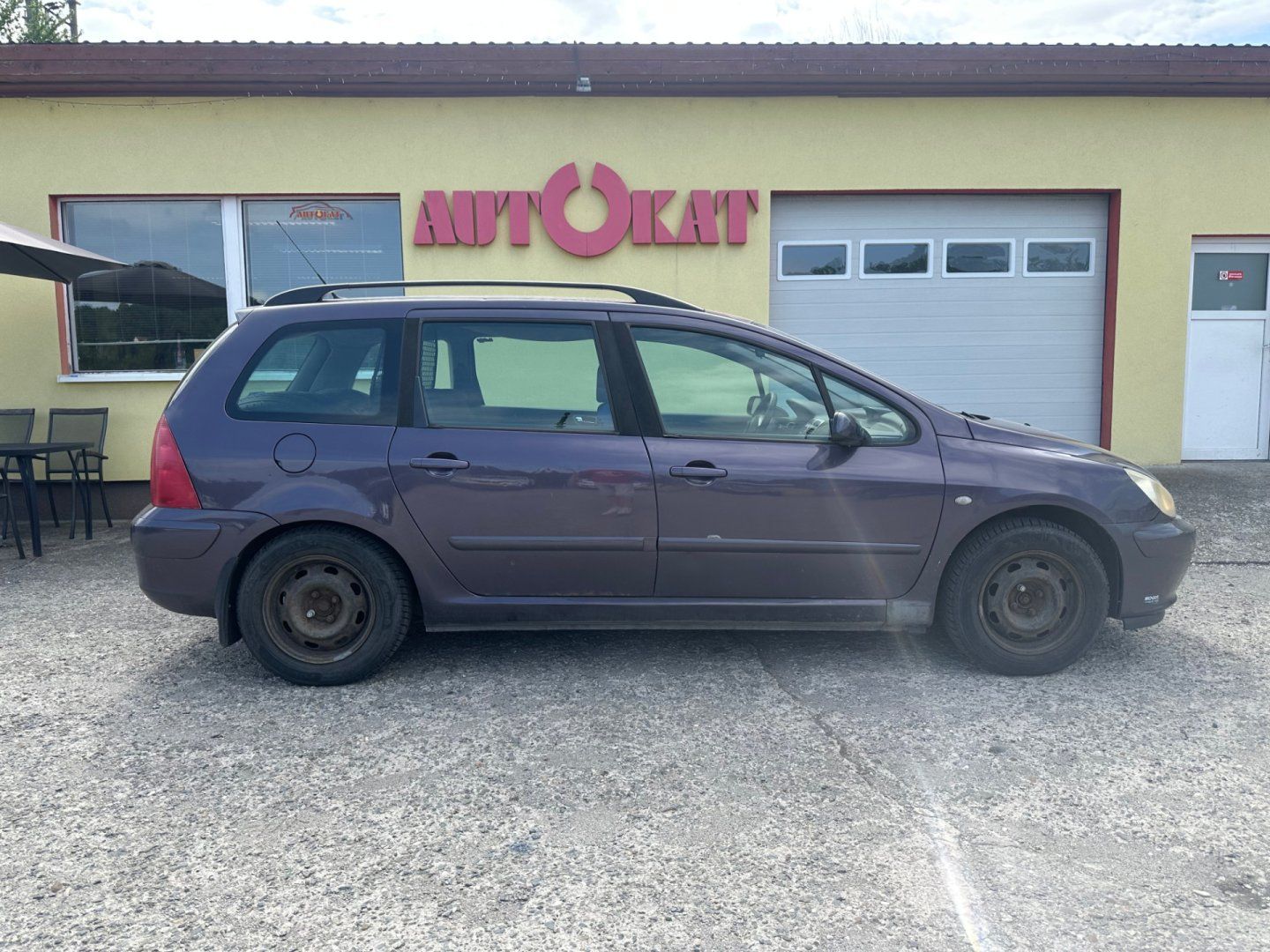 Peugeot 307, 1.6i 80kw/2 sady pneu - fotka 2