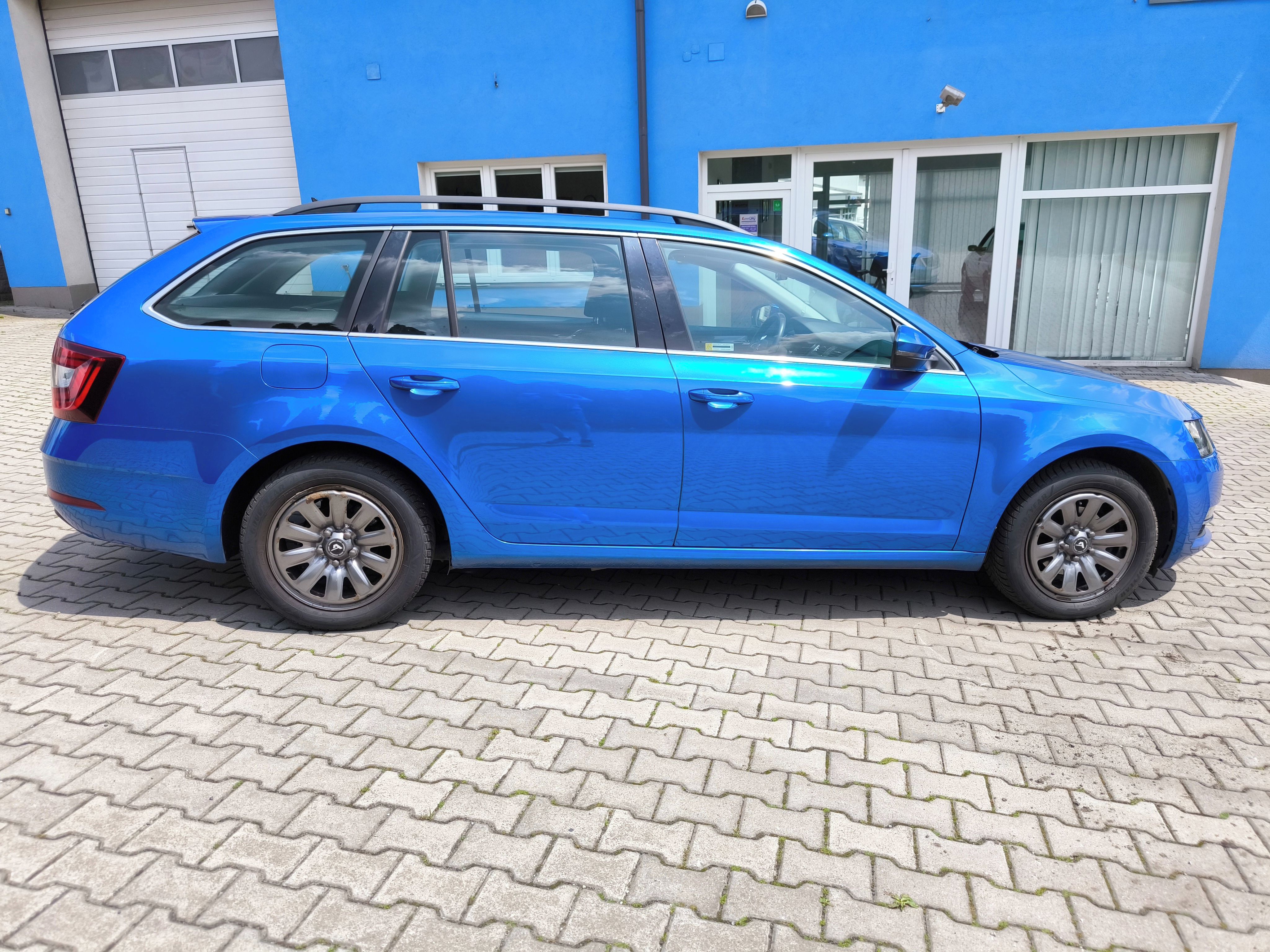 Škoda Octavia, 1.6 TDI Style - fotka 4