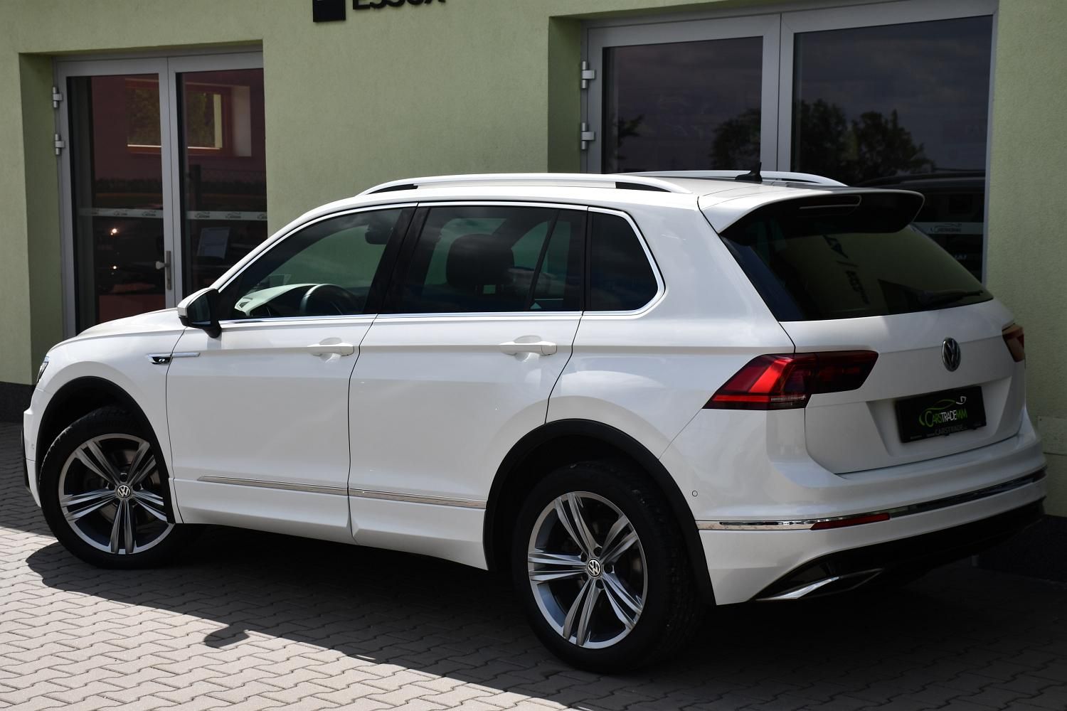Volkswagen Tiguan, 2.0Bi-TDi R-LINE 4M DSG HUD ČR - fotka 3