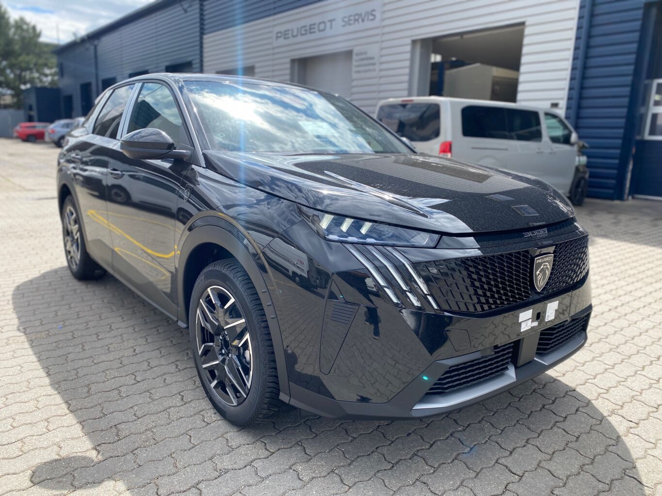 Peugeot 3008, GT Hybrid 145k - KAMERY + CELO - fotka 3