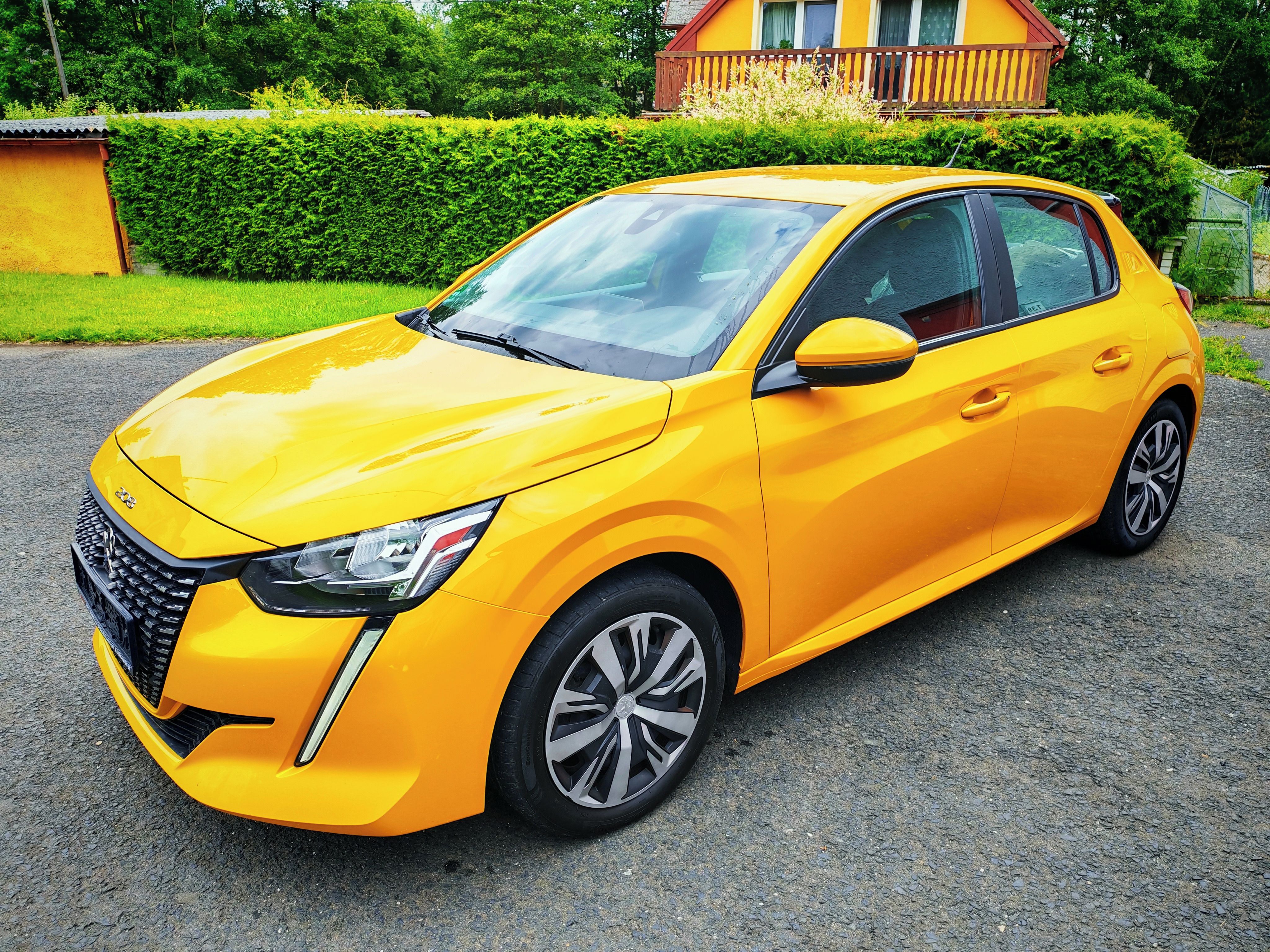 Peugeot 208, 1.2 AUTOMAT