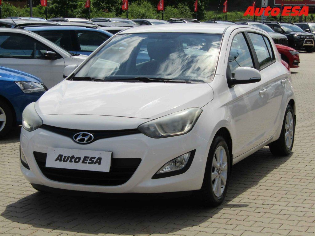 Hyundai i20, 1.2i - fotka 3