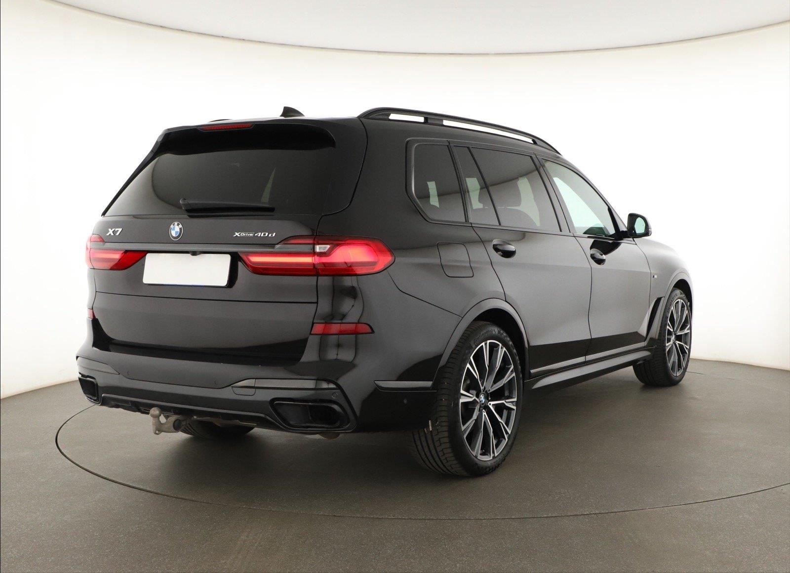 BMW X7, xDrive40d, Exclusive - fotka 5