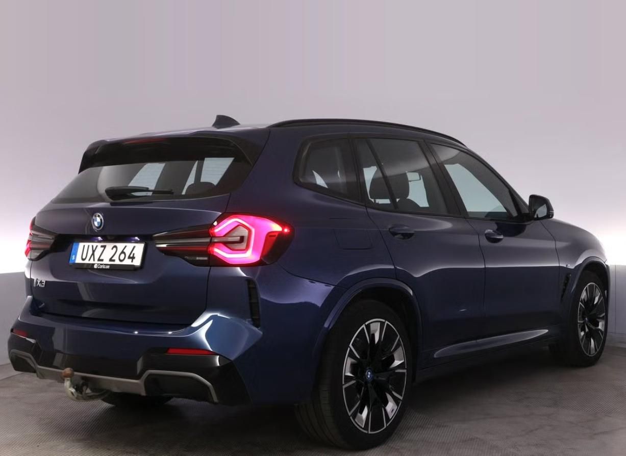 BMW iX3, M SoH 96% HuD 360k Tažné Pano. - fotka 4