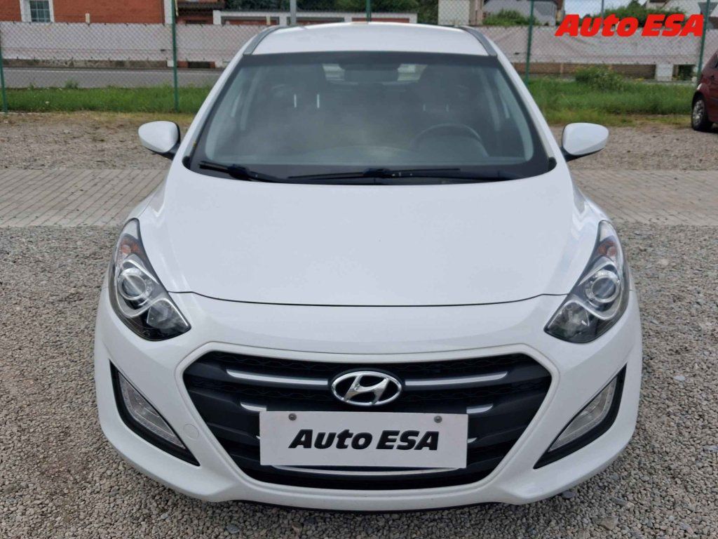 Hyundai i30, 1.6 - fotka 2