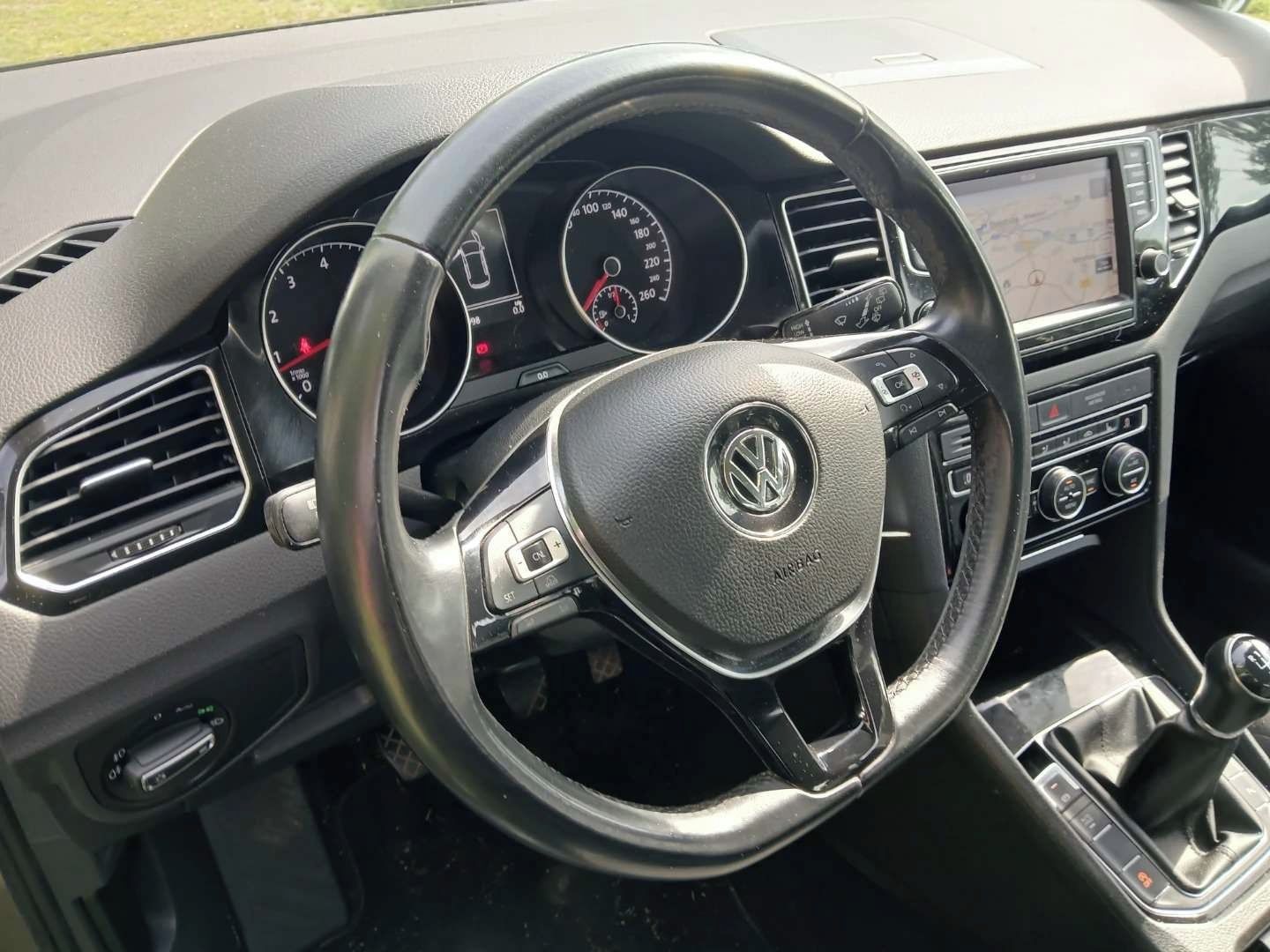 Volkswagen Golf Sportsvan, 1.4Tsi 92KW ALCANTRA BI-XENONY - fotka 4