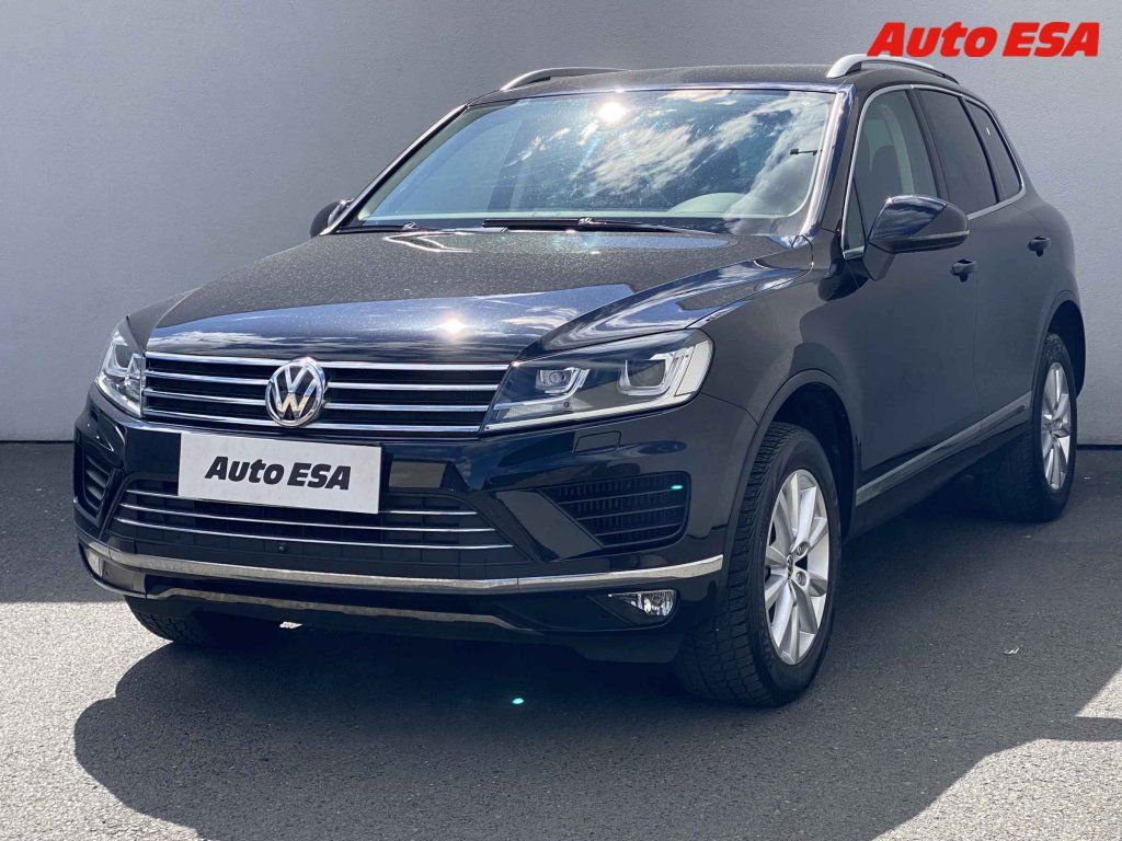 Volkswagen Touareg, 3.0 TDi 4x4,AT - fotka 3