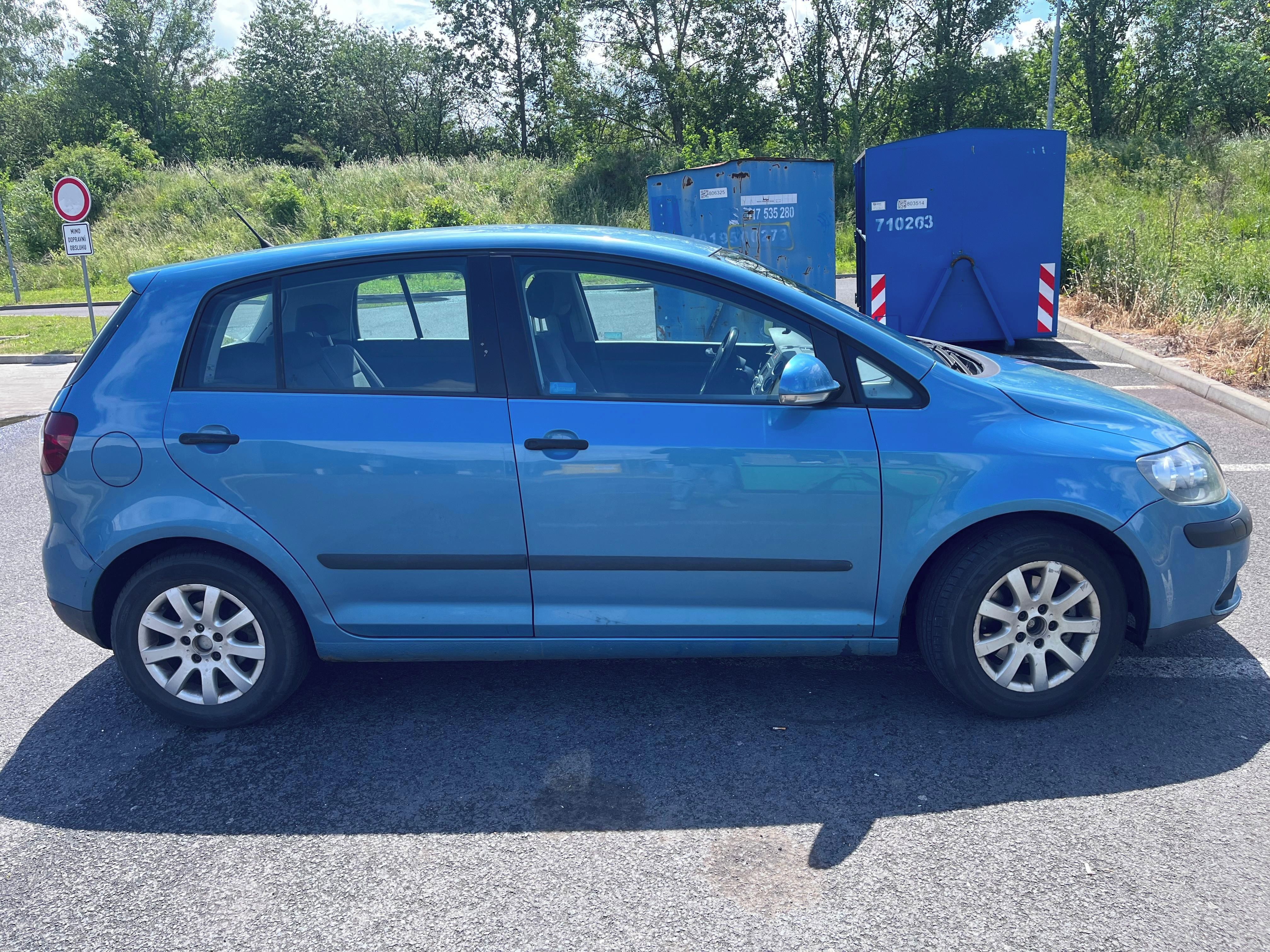 Volkswagen Golf Plus, 1.6 FSI, 85 kW - fotka 4