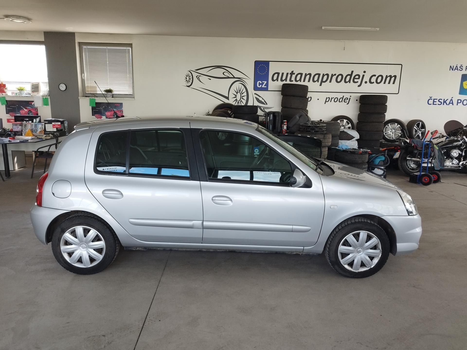 Renault Clio, 1,2i,55kw,KLIMA,SERVISKA - fotka 4