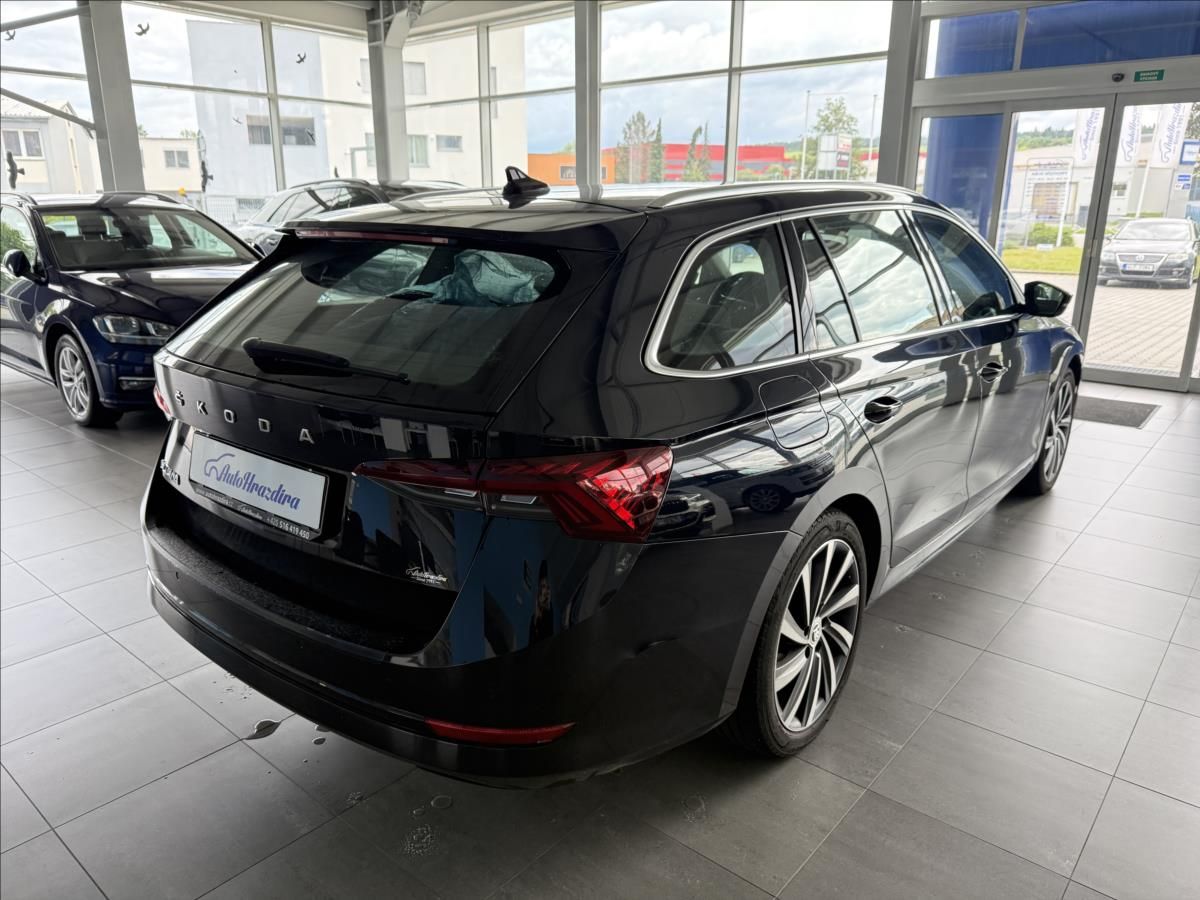 Škoda Octavia, 2,0   85kW,SERVISKA,ČR,STYLE - fotka 6