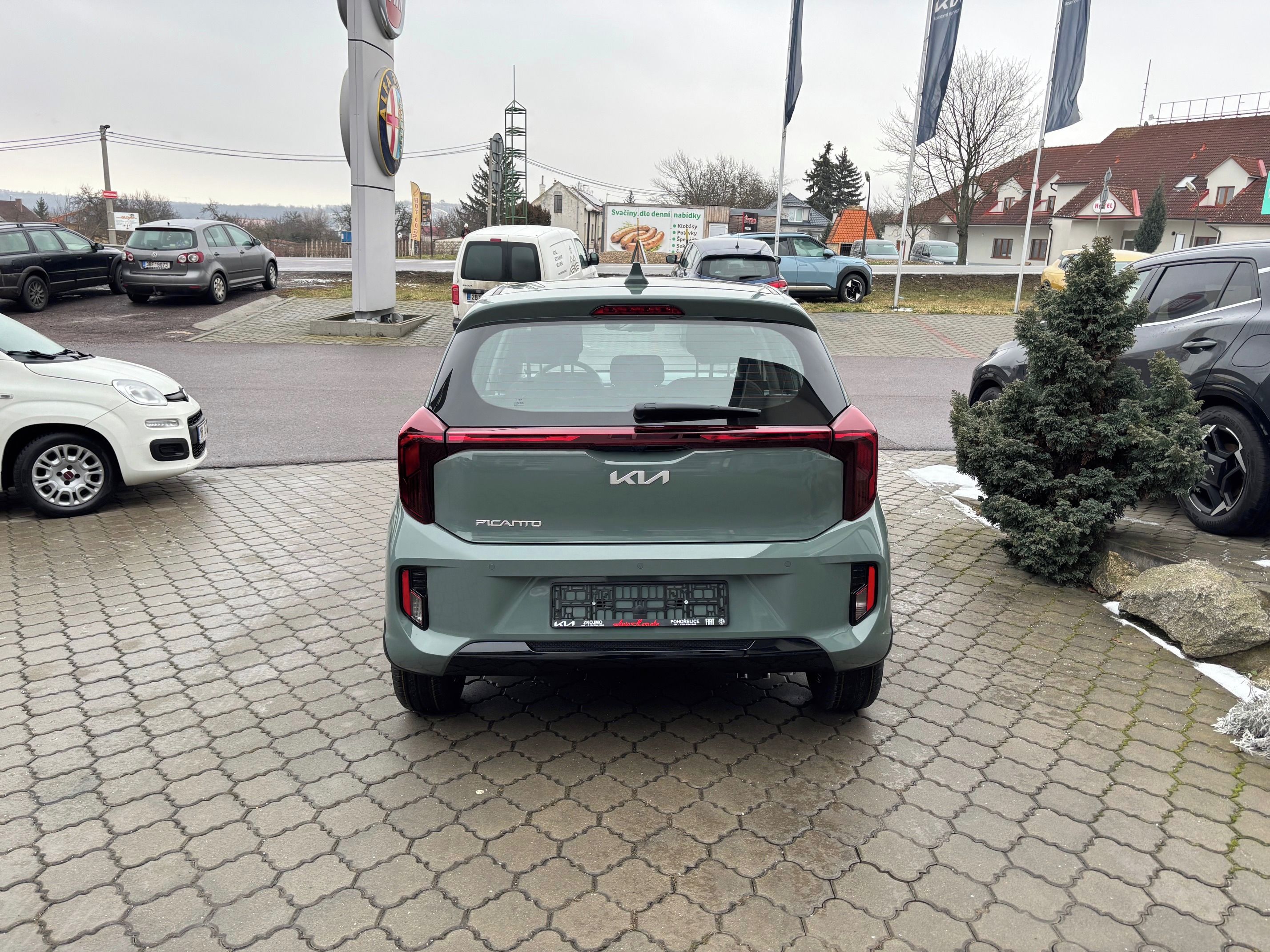 Kia Picanto, 1,0 COMFORT + WINTER - fotka 5