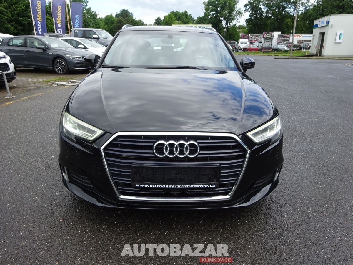 Audi A3, 2,0 TDI-S LINE, AUTOMAT - fotka 2