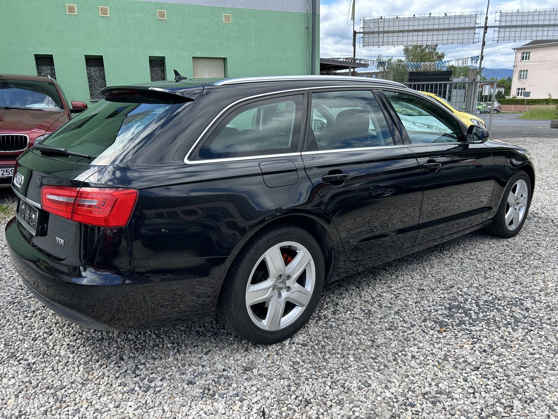 Audi A6, 2.0 TDi 130KW MANUÁL - fotka 6