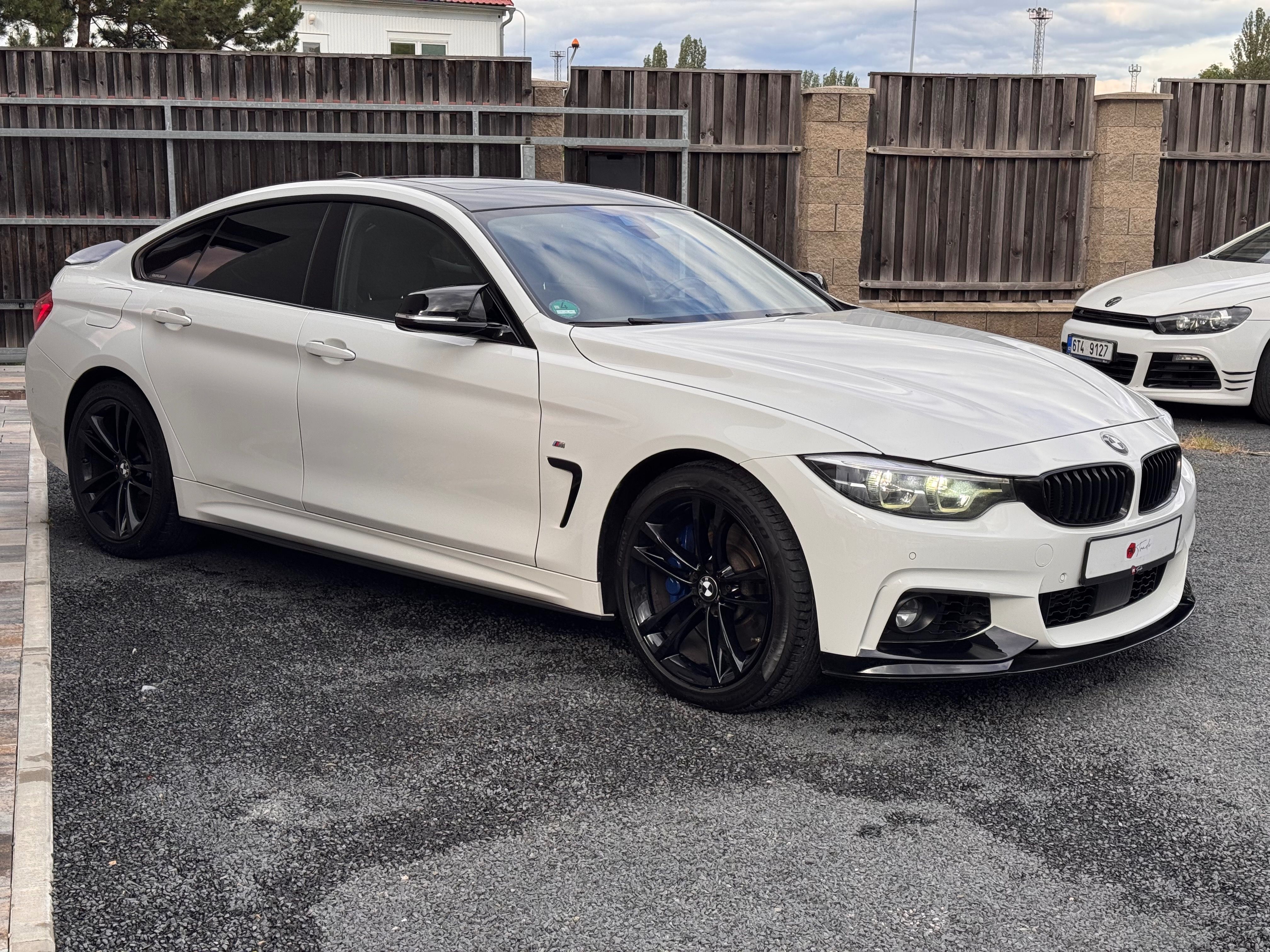BMW Řada 4, BMW 435d xDrive M-Sport - fotka 4