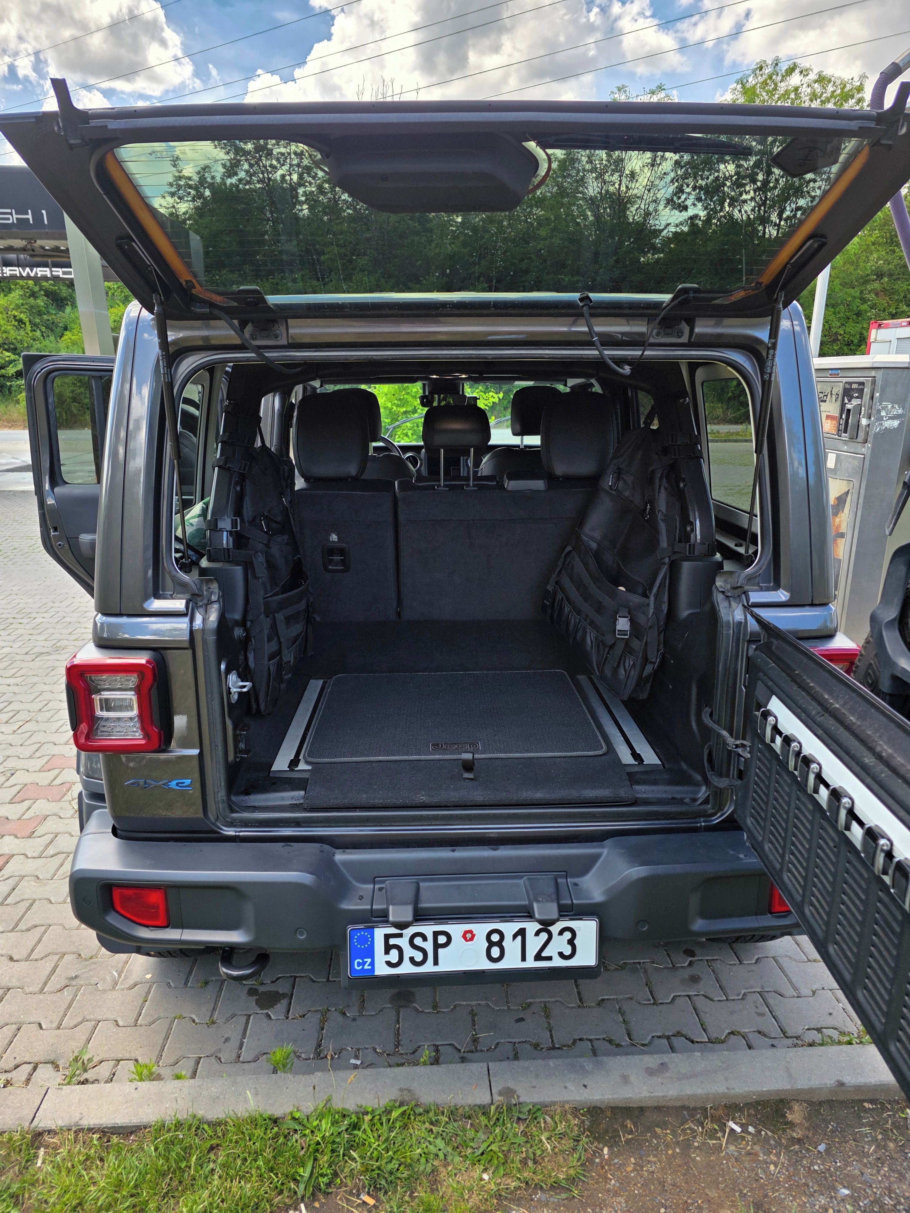 Jeep Wrangler - fotka 3