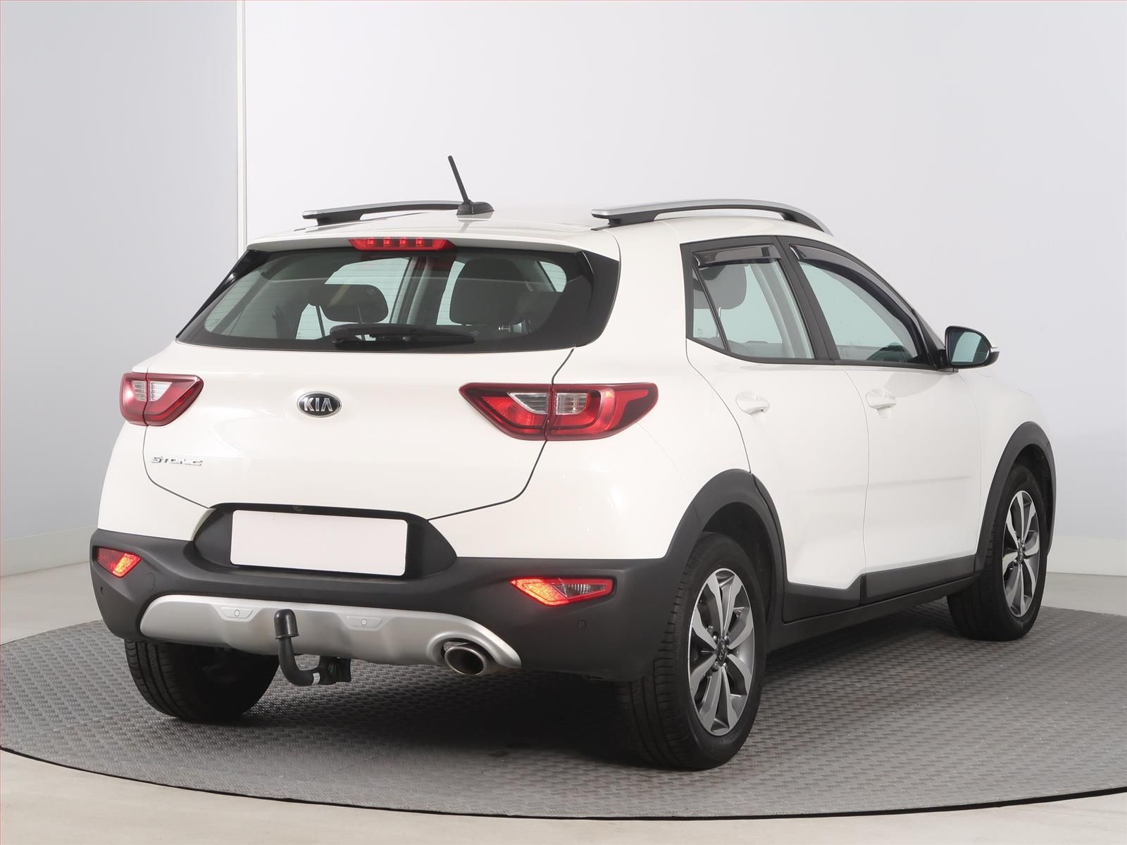 Kia Stonic, 1.0 T-GDI, Serv.kniha - fotka 5