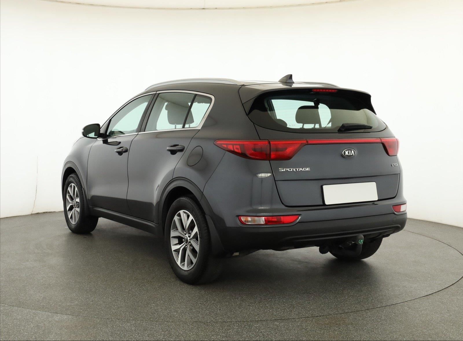 Kia Sportage, 1.7 CRDi, ČR,1.maj - fotka 4
