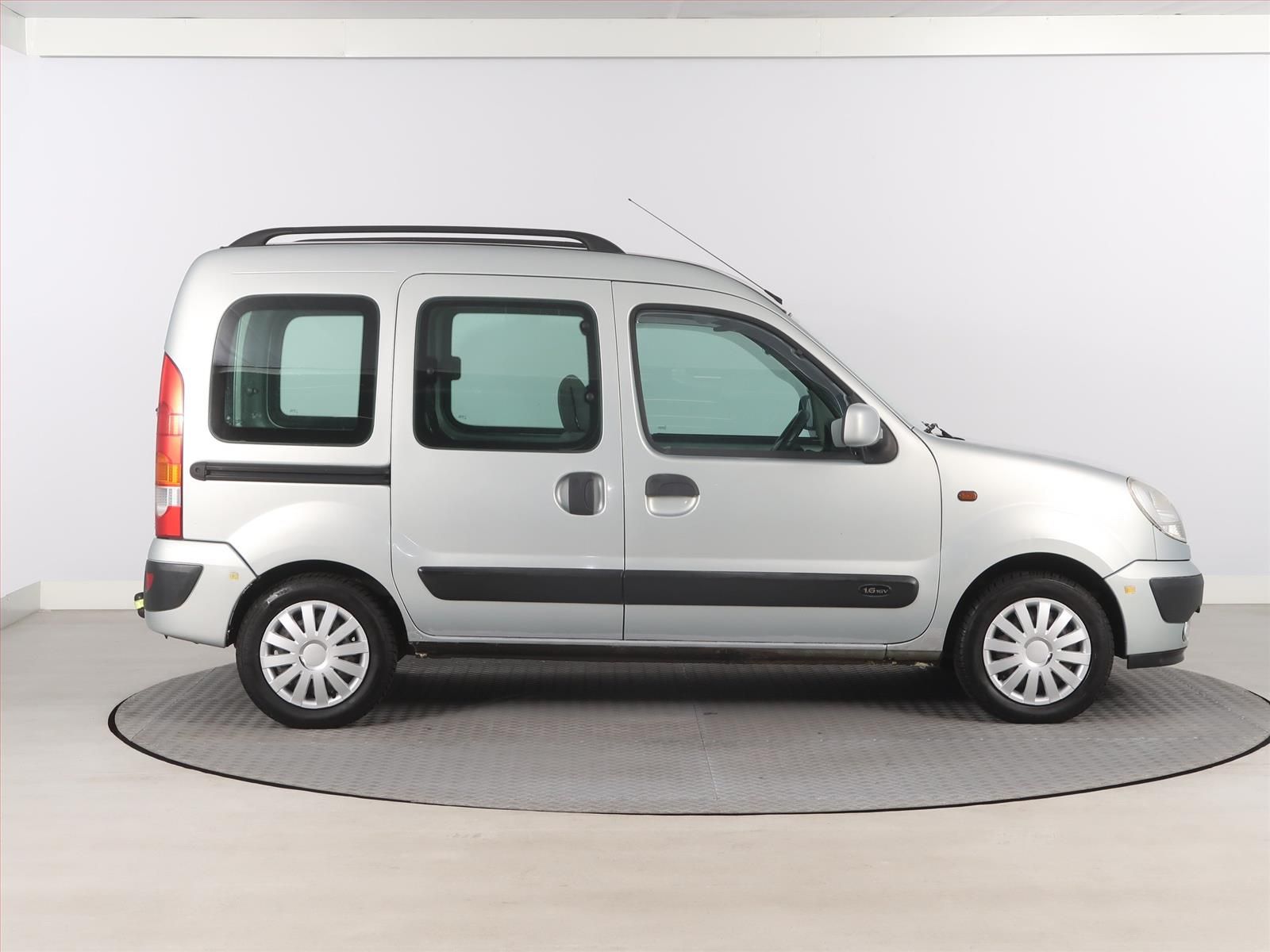 Renault Kangoo, 1.6 16V, 5Míst, Klima - fotka 6