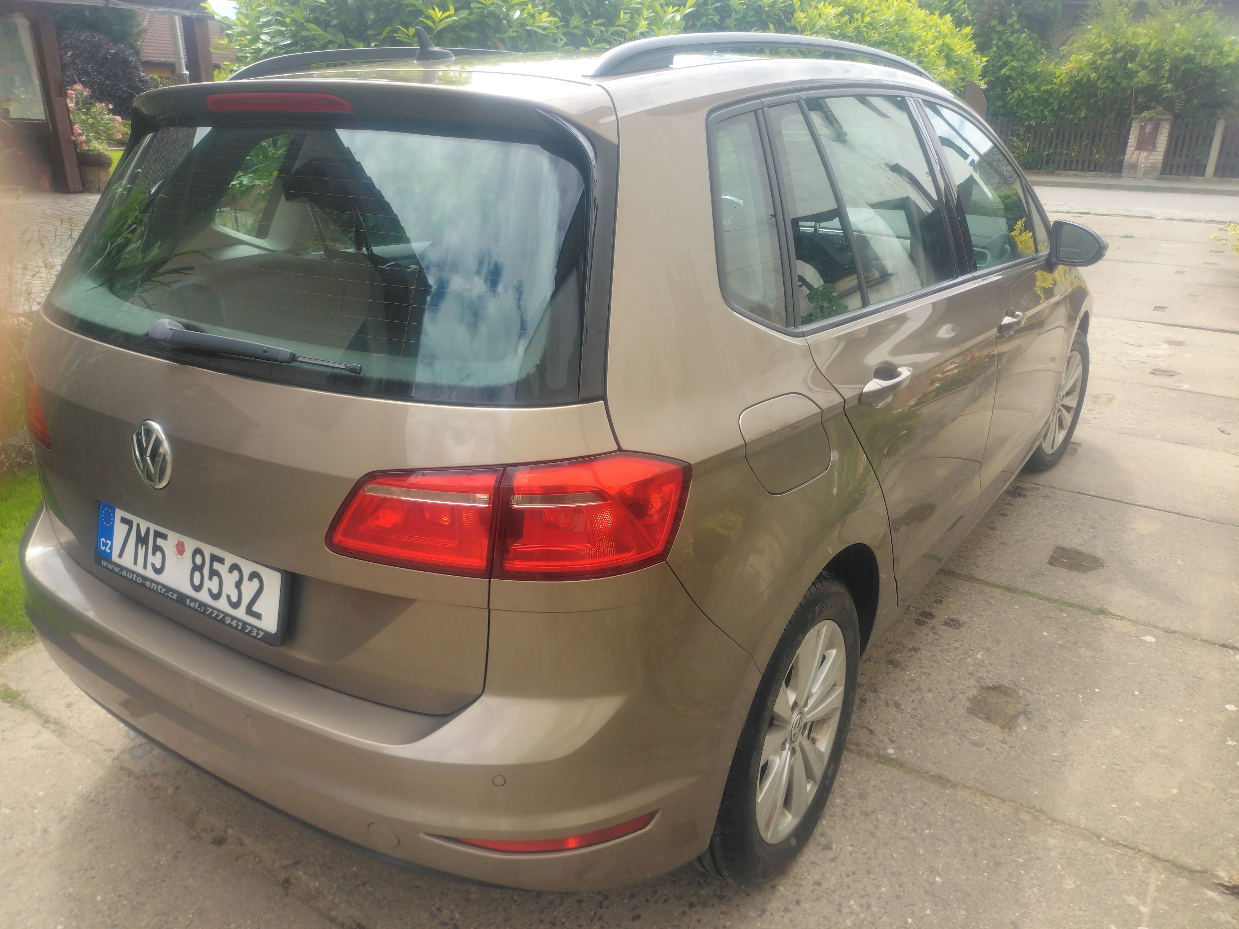 Volkswagen Golf Sportsvan, VW sportvan 1.6 tdi - fotka 2