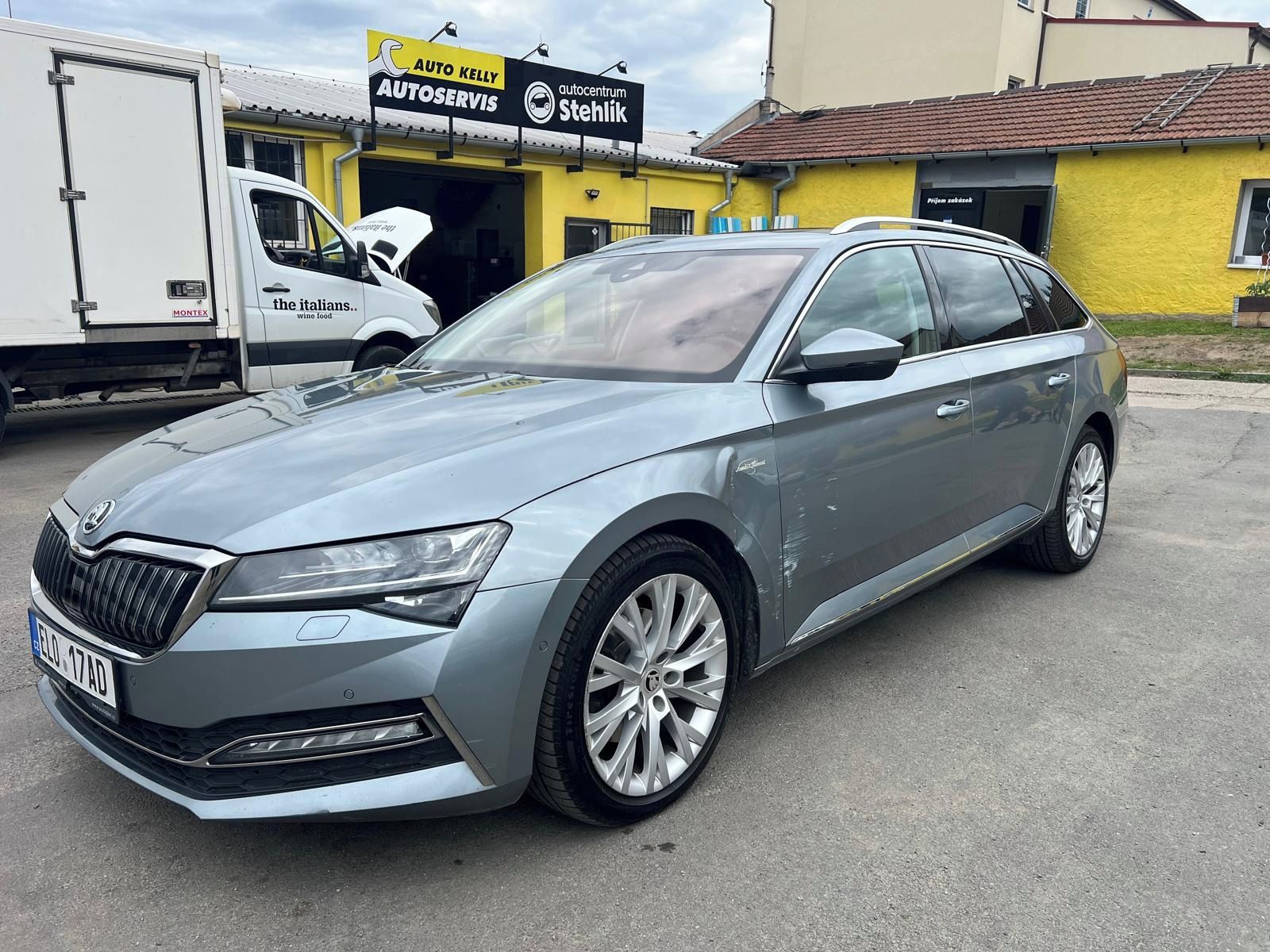Škoda Superb, iV L&K 1.4 115 kW hybrid - fotka 2