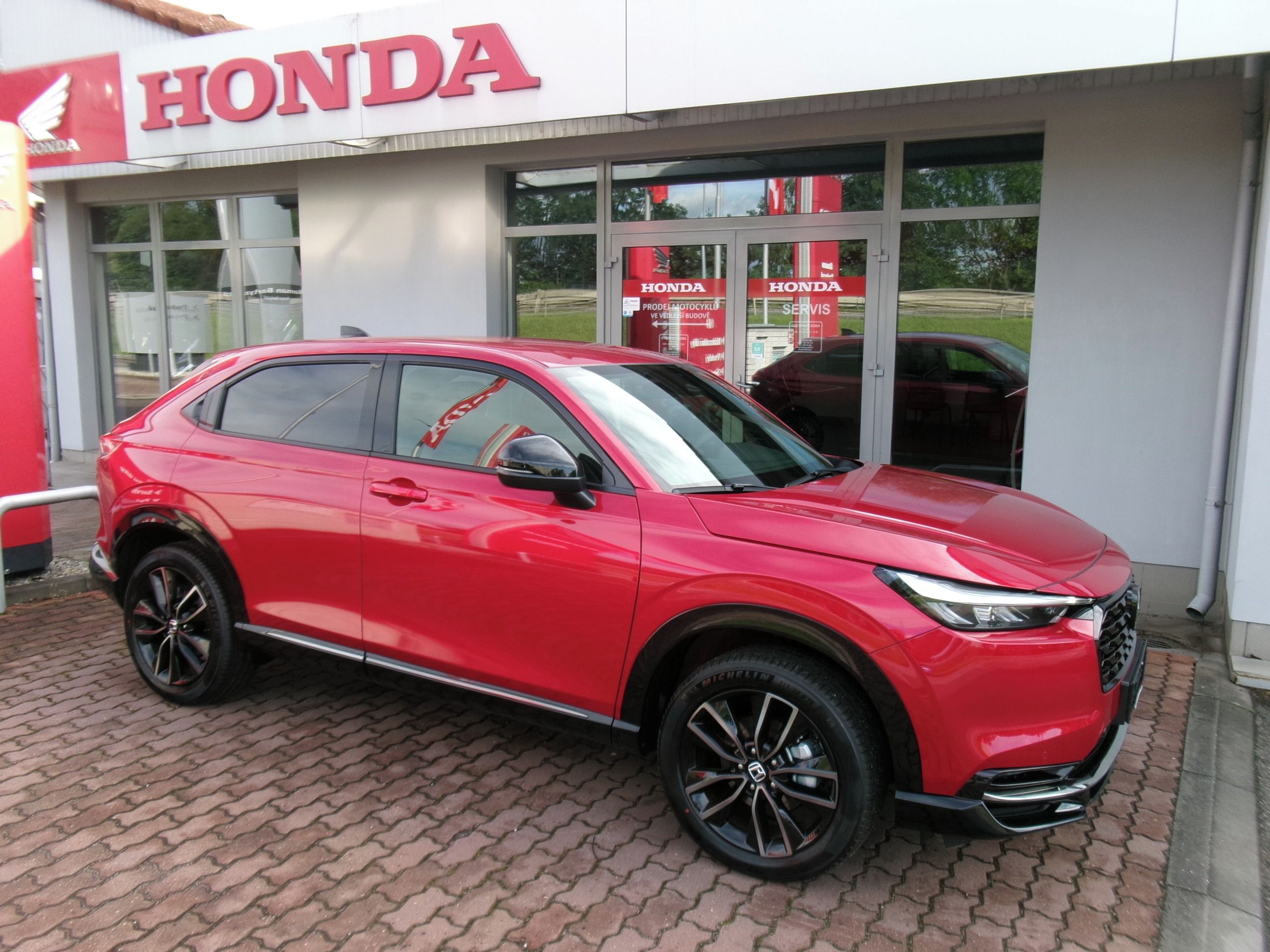 Honda HR-V, 1.5e:HEV ADVANCE SPORT 27 - fotka 3