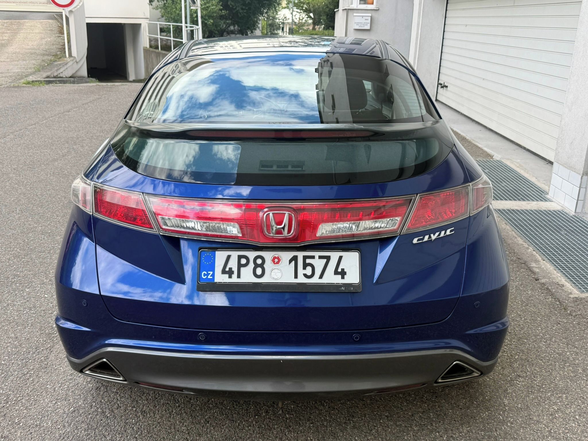 Honda Civic, 1.8i, 103kw Původ ČR 2. maj. - fotka 4