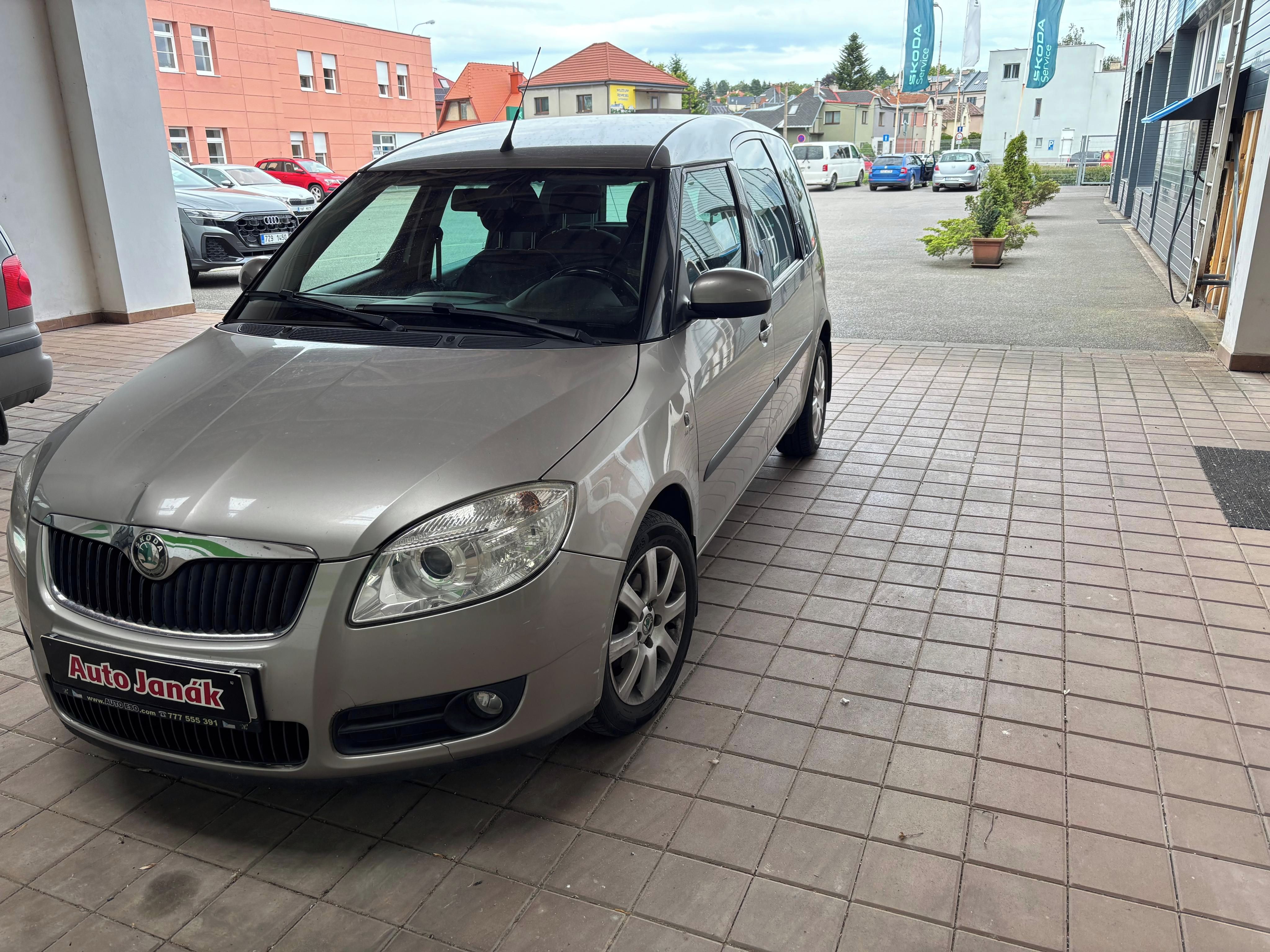 Škoda Roomster - fotka 2