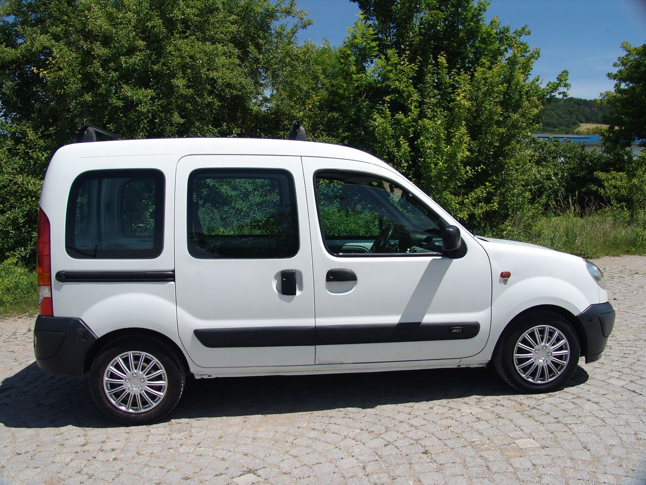 Renault Kangoo, 1.5 dCi 5místný osobní automob - fotka 3