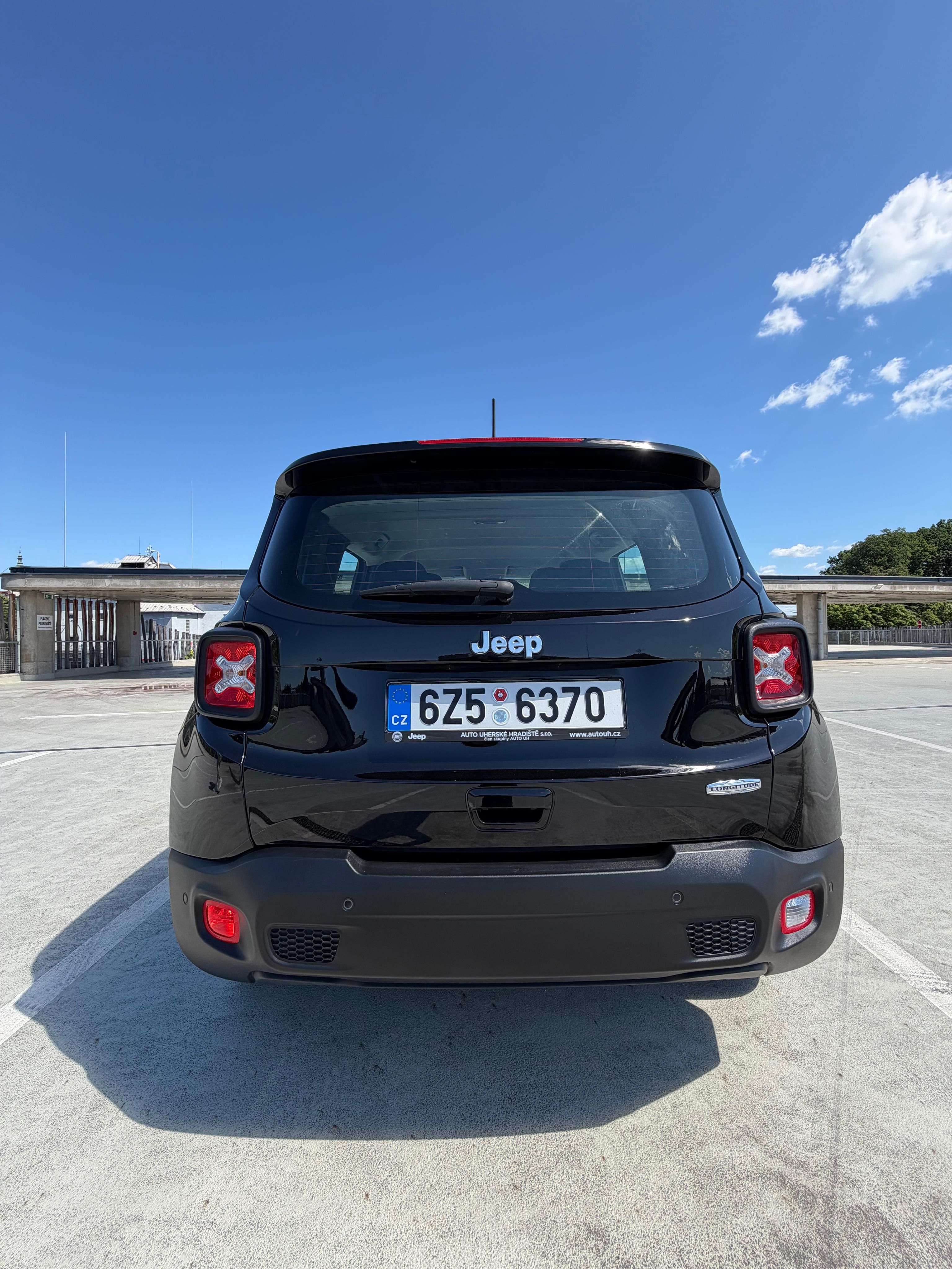 Jeep Renegade, Jeep Renegade 1.0 Turbo 120 k - fotka 3