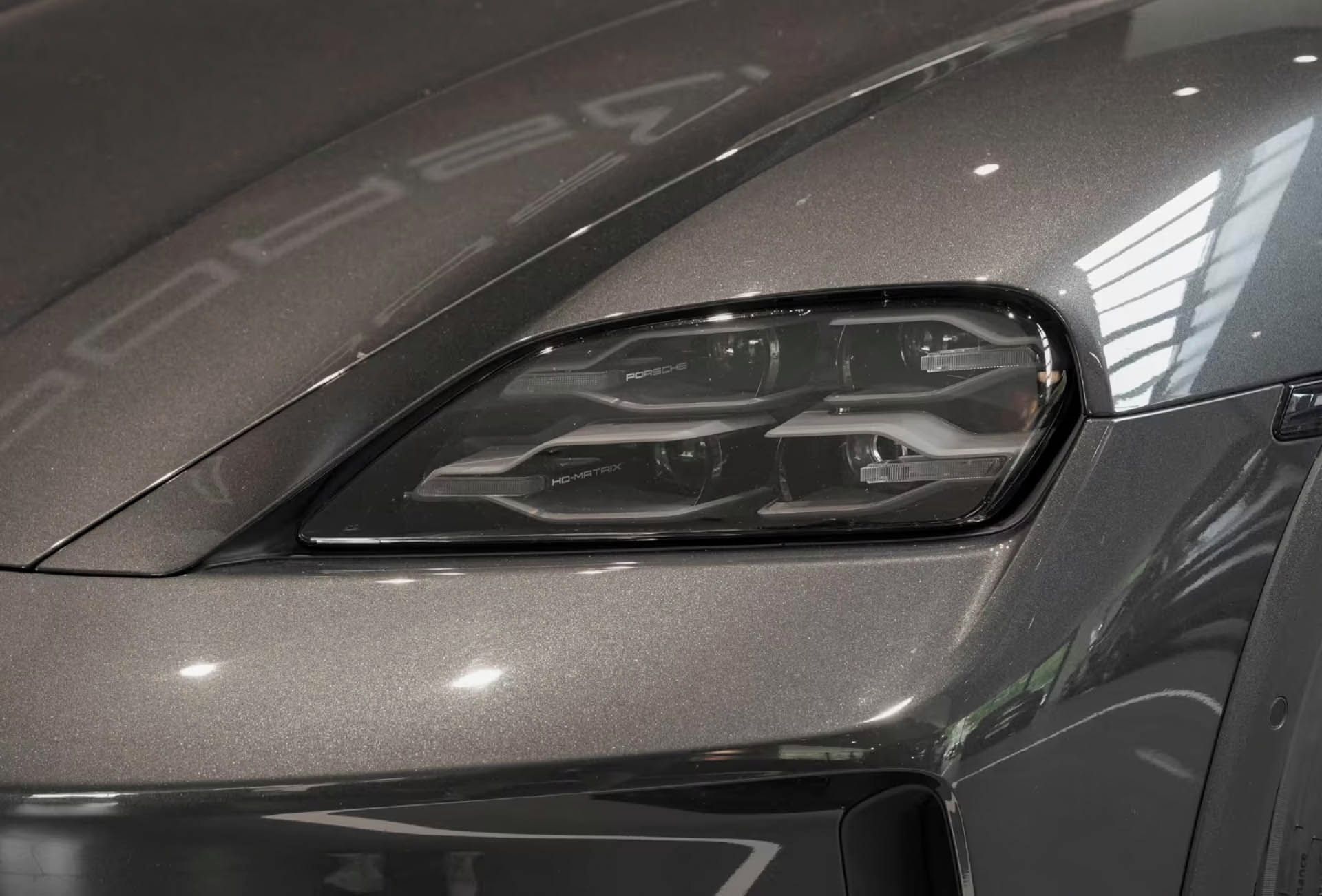 Porsche Taycan, 4 Cross Turismo InnoDrive 360 - fotka 6