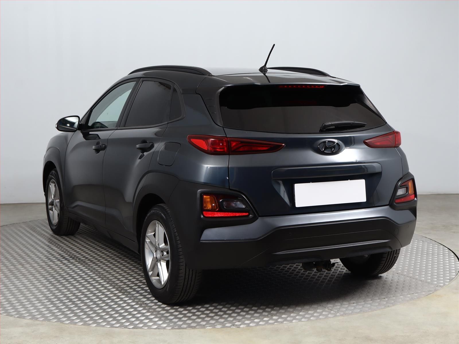 Hyundai Kona, 1.0 T-GDI, Style, Serv.kniha - fotka 4