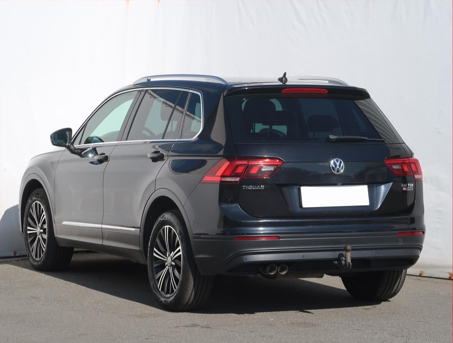 Volkswagen Tiguan, 2.0 TDI, 4X4, Automat - fotka 4