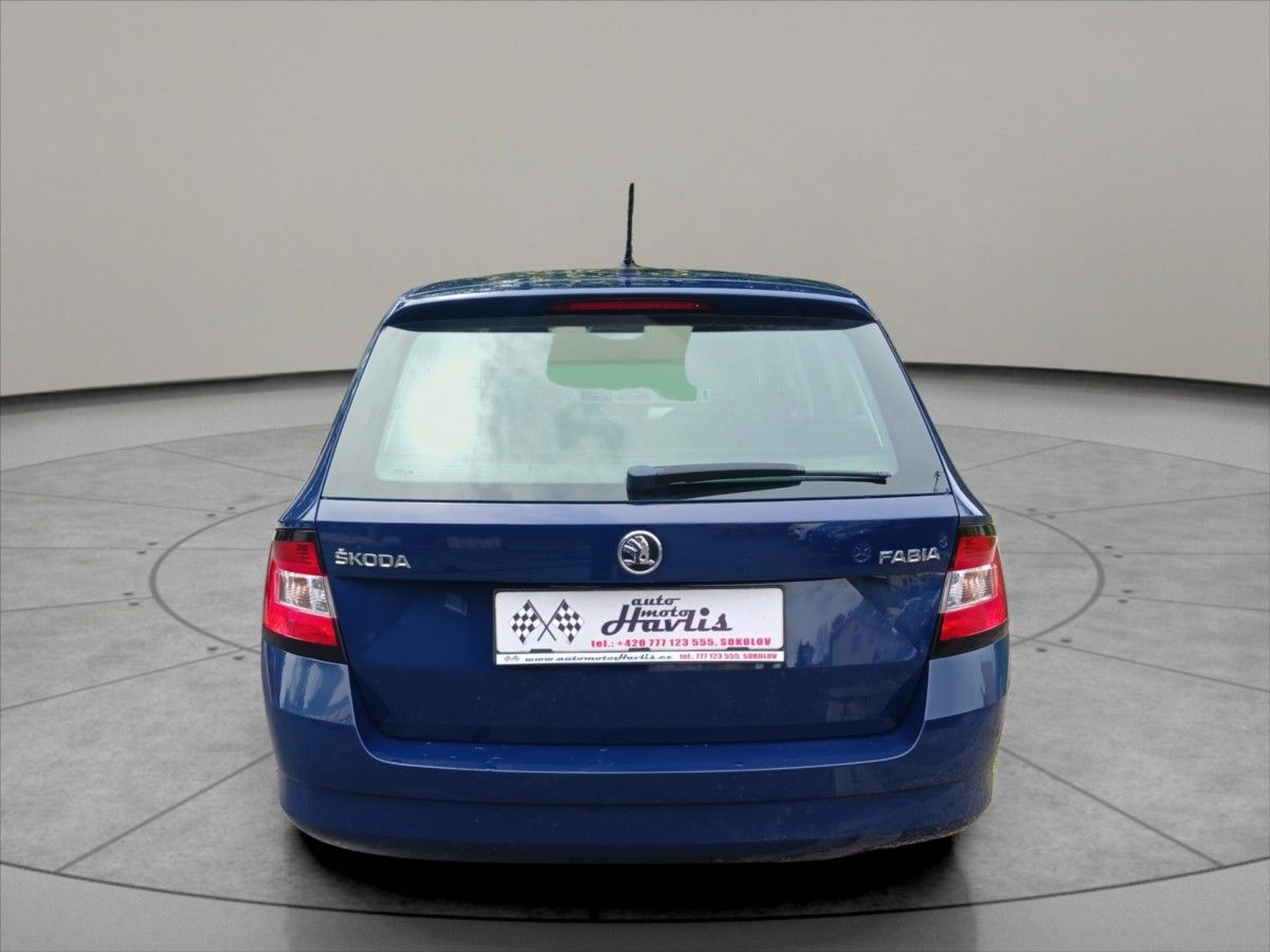 Škoda Fabia, 1,2 1,2 TSI AMBITION KOMBI - fotka 6