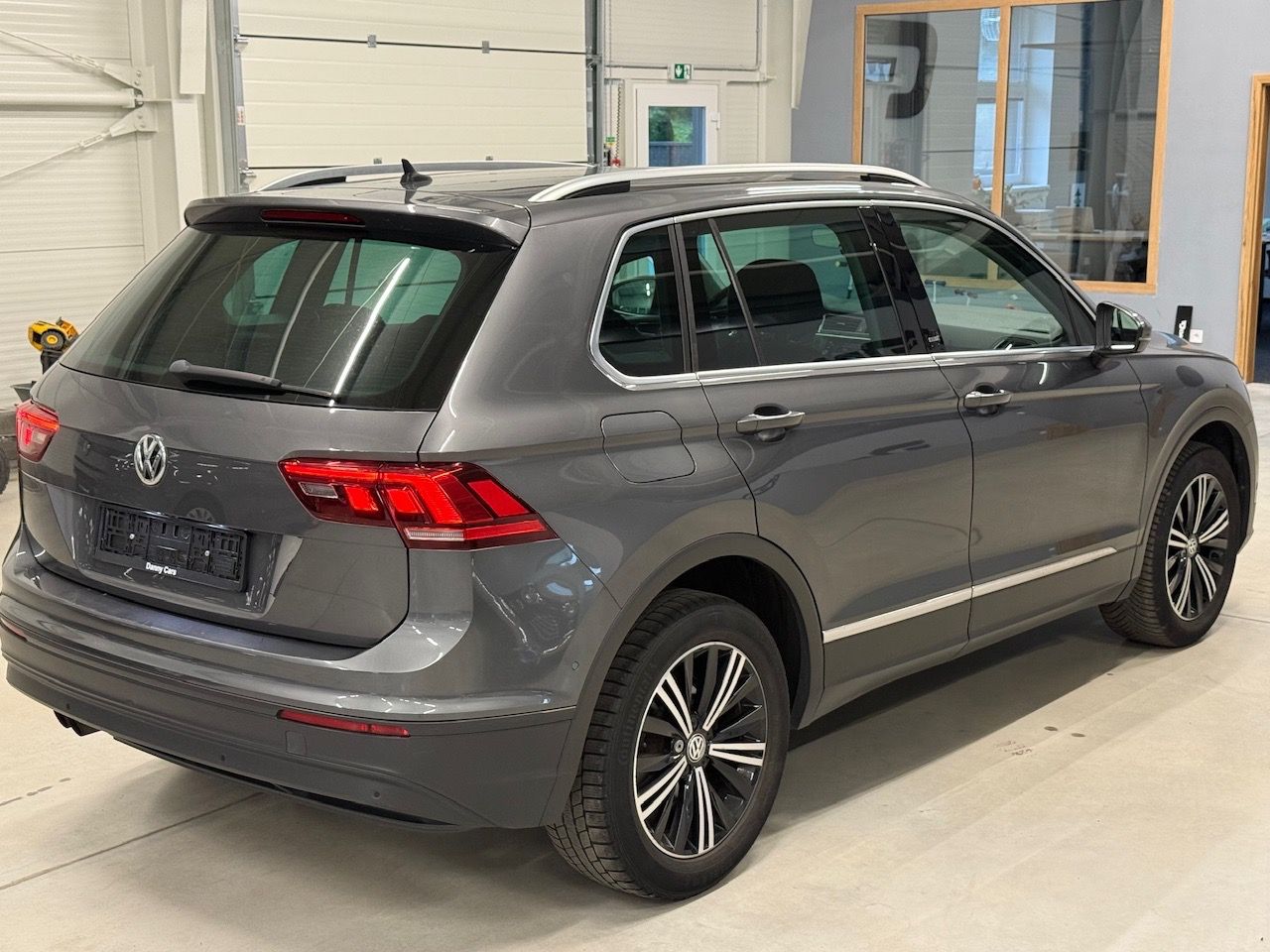 Volkswagen Tiguan, 1.4TSI DSG 4x4, paket SOUND - fotka 4