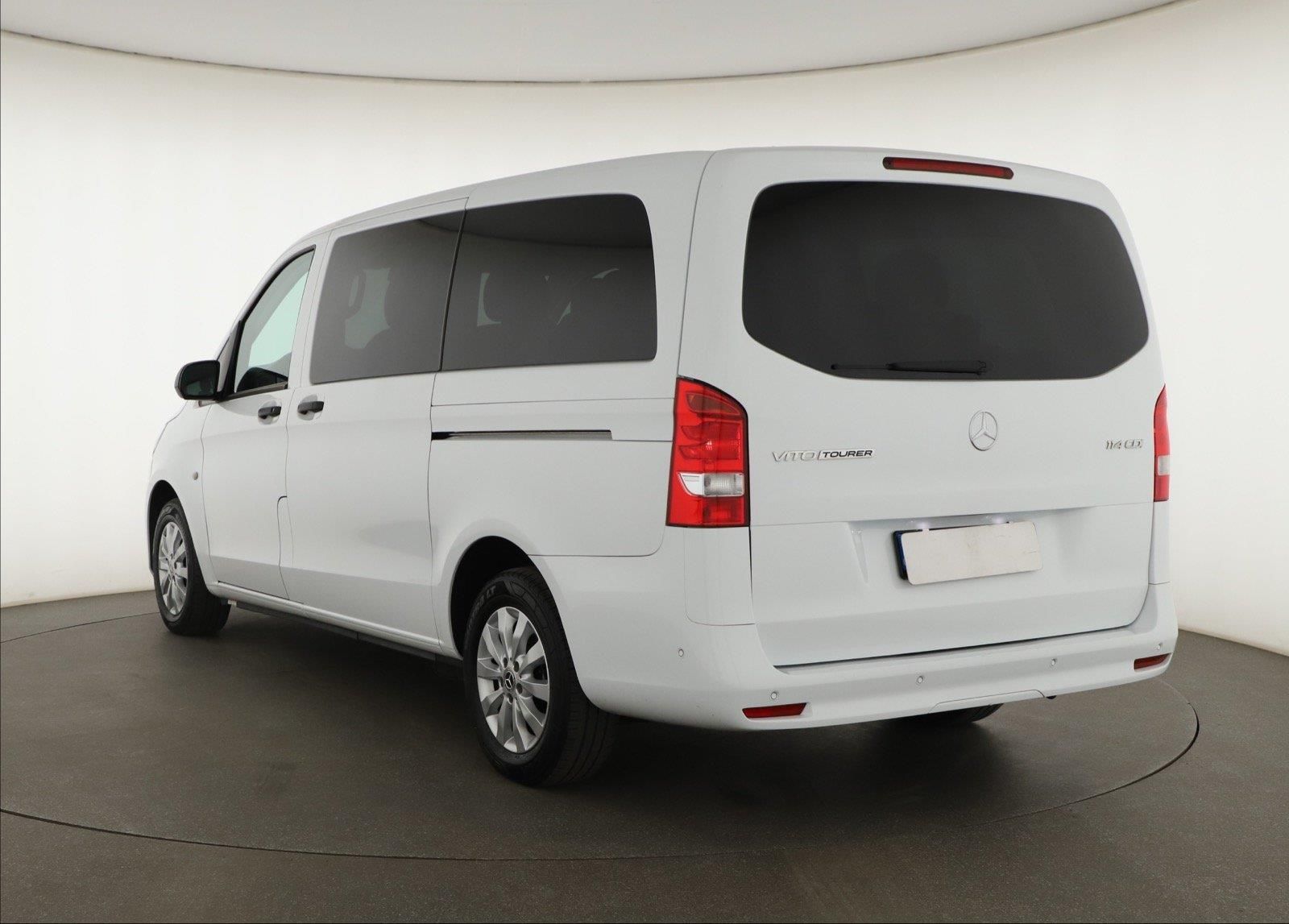 Mercedes-Benz Vito, 114 CDI, Tourer/L, 8 míst - fotka 4