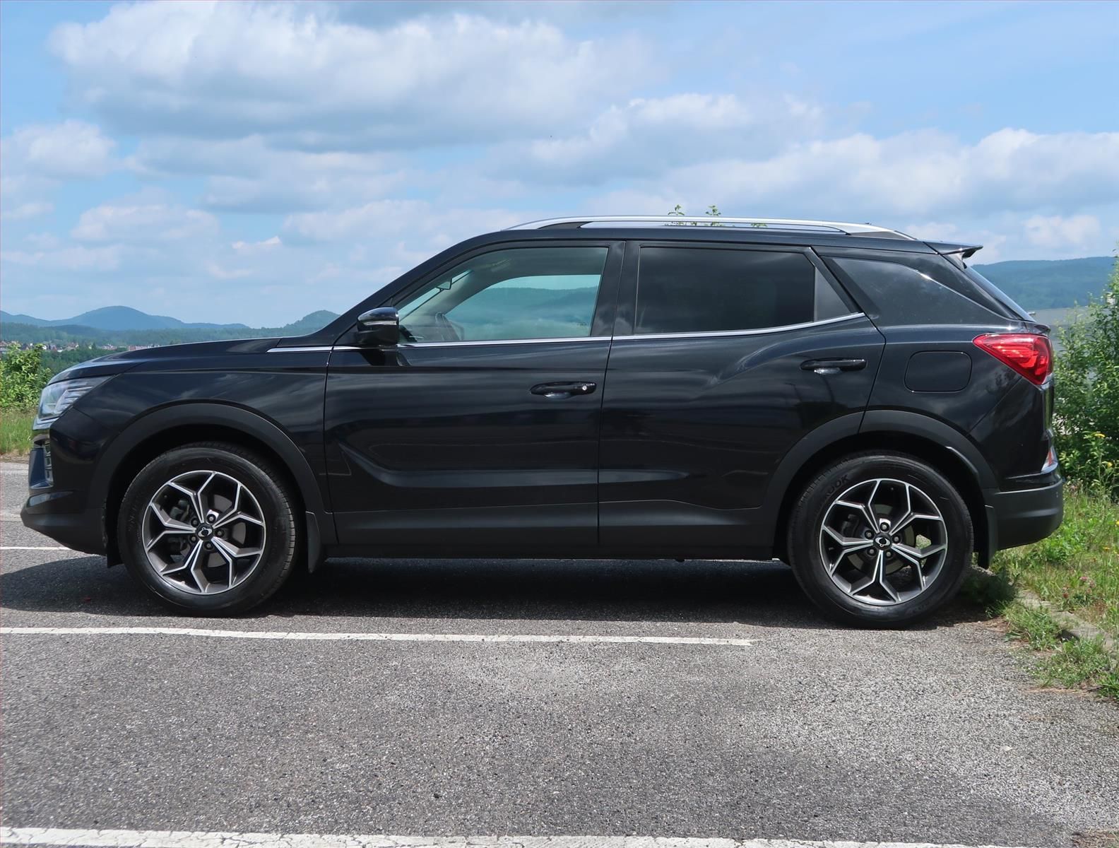 SsangYong Korando, 1.5 T-GDI, Automat, Serv.kniha - fotka 3