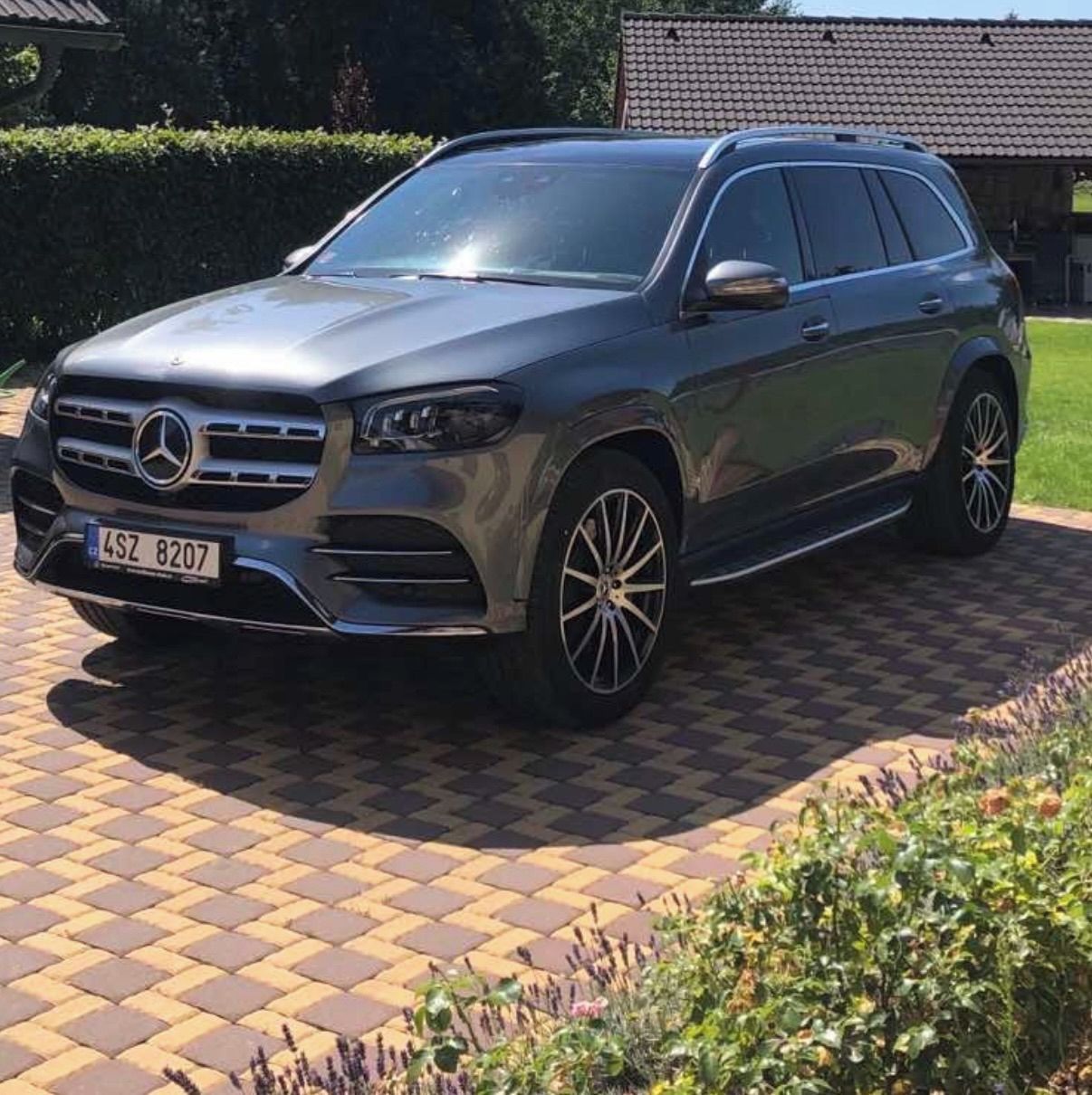 Mercedes-Benz GLS, 400d, AMG, garážováno, 1.maj.
