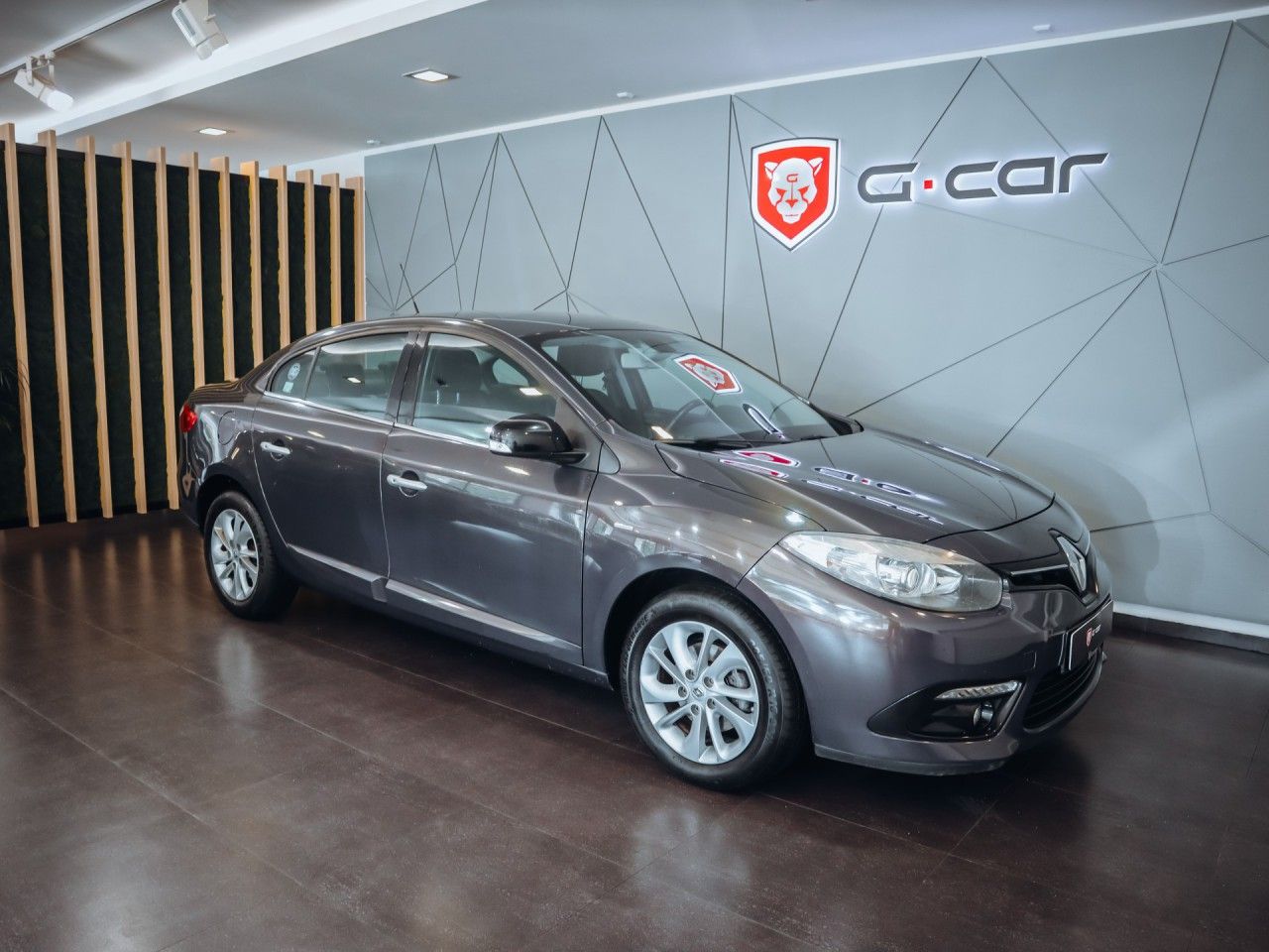 Renault Fluence, 1.6 16V 82 kW - fotka 3