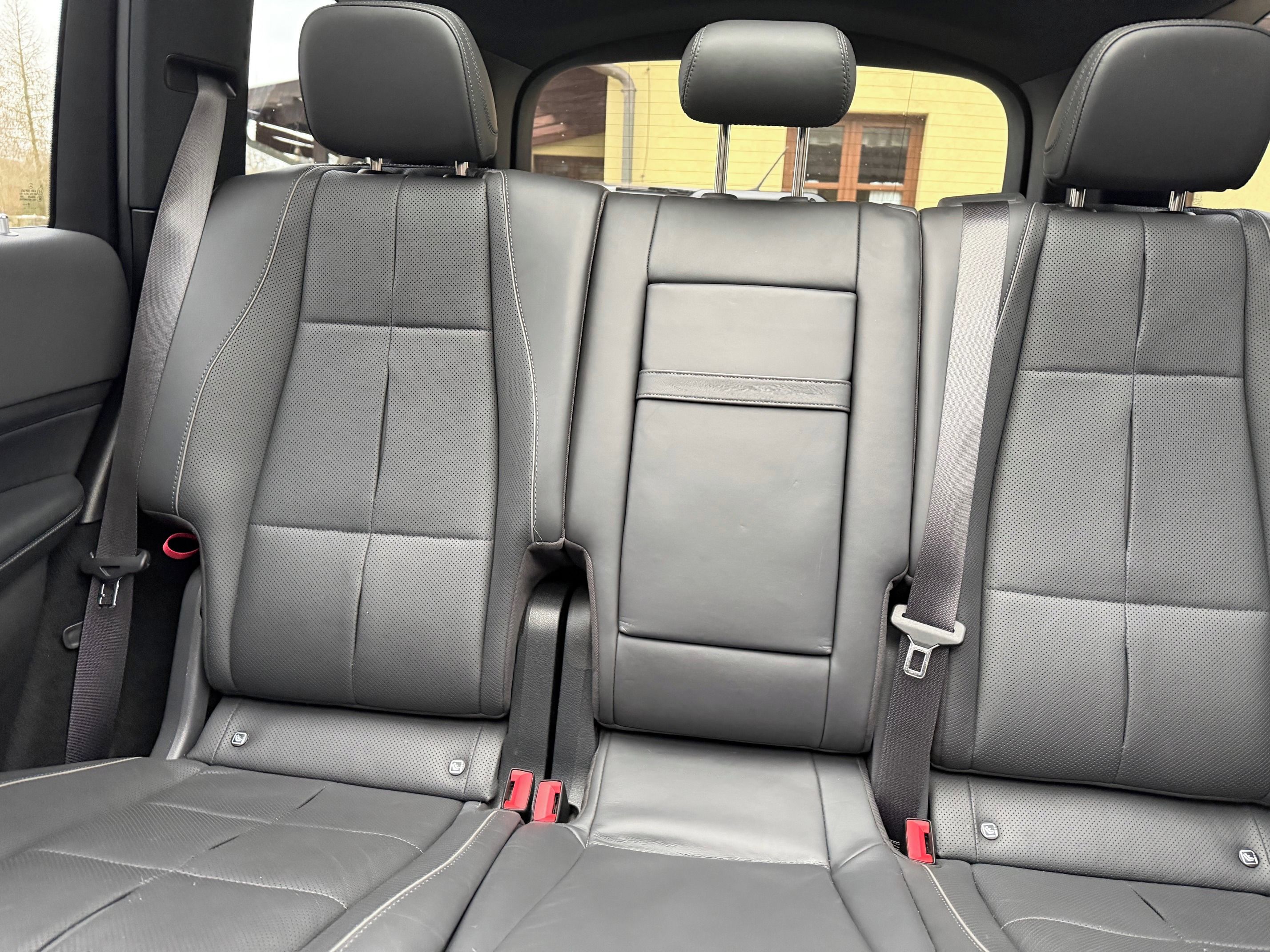Mercedes-Benz GLS, 400d, AMG, garážováno, 1.maj. - fotka 3